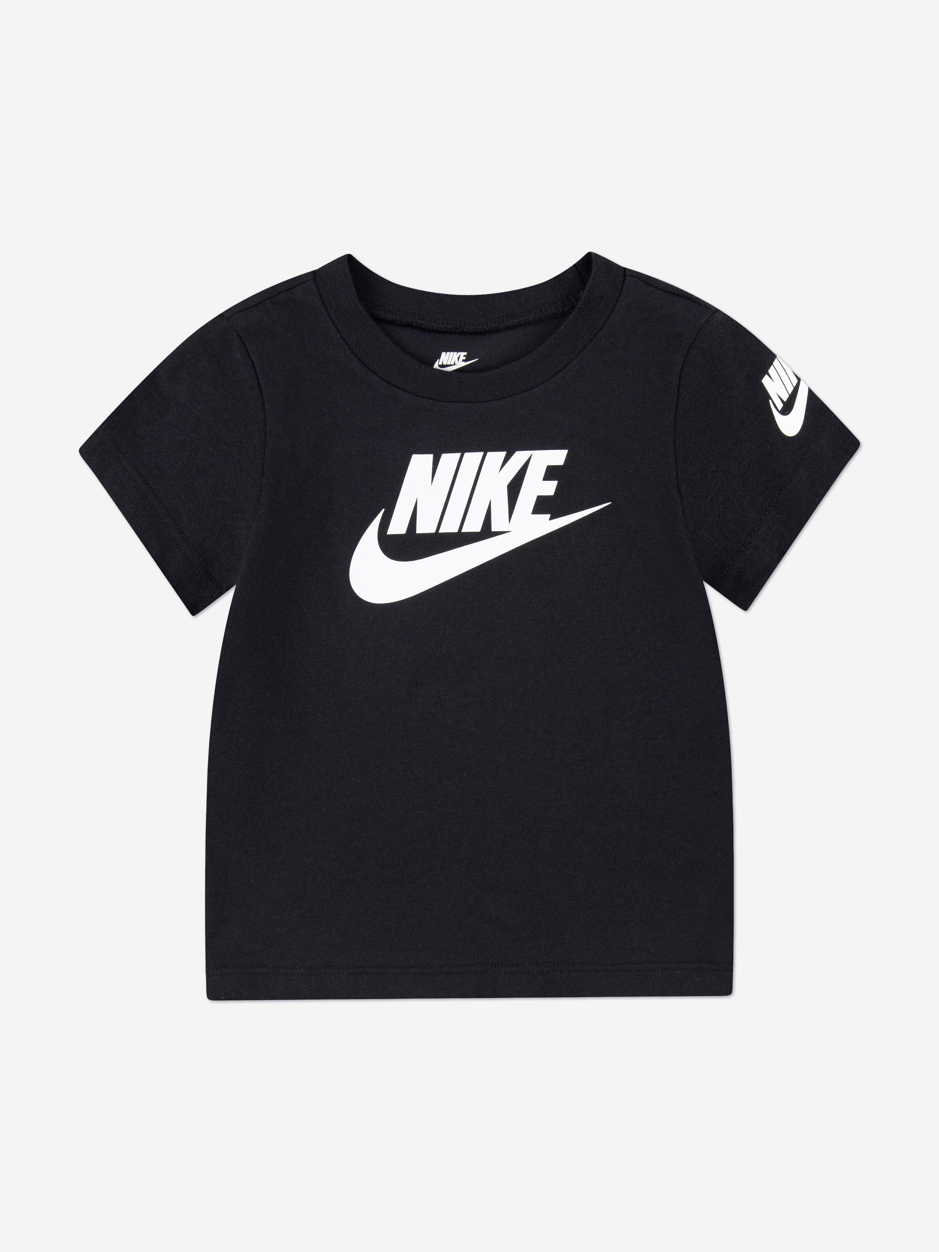 nike tee black