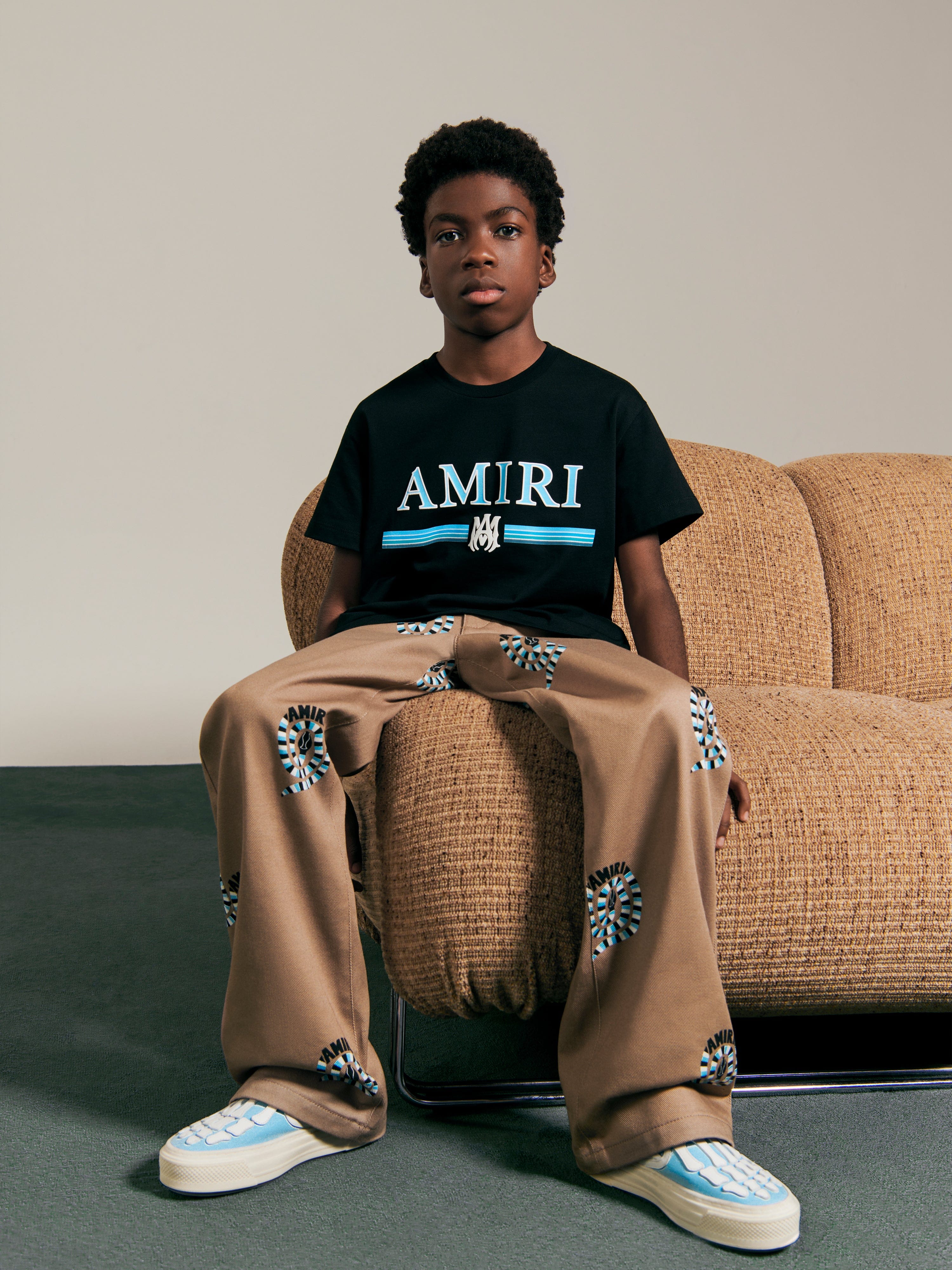 Amiri Kids Bar Logo T-Shirt in Black