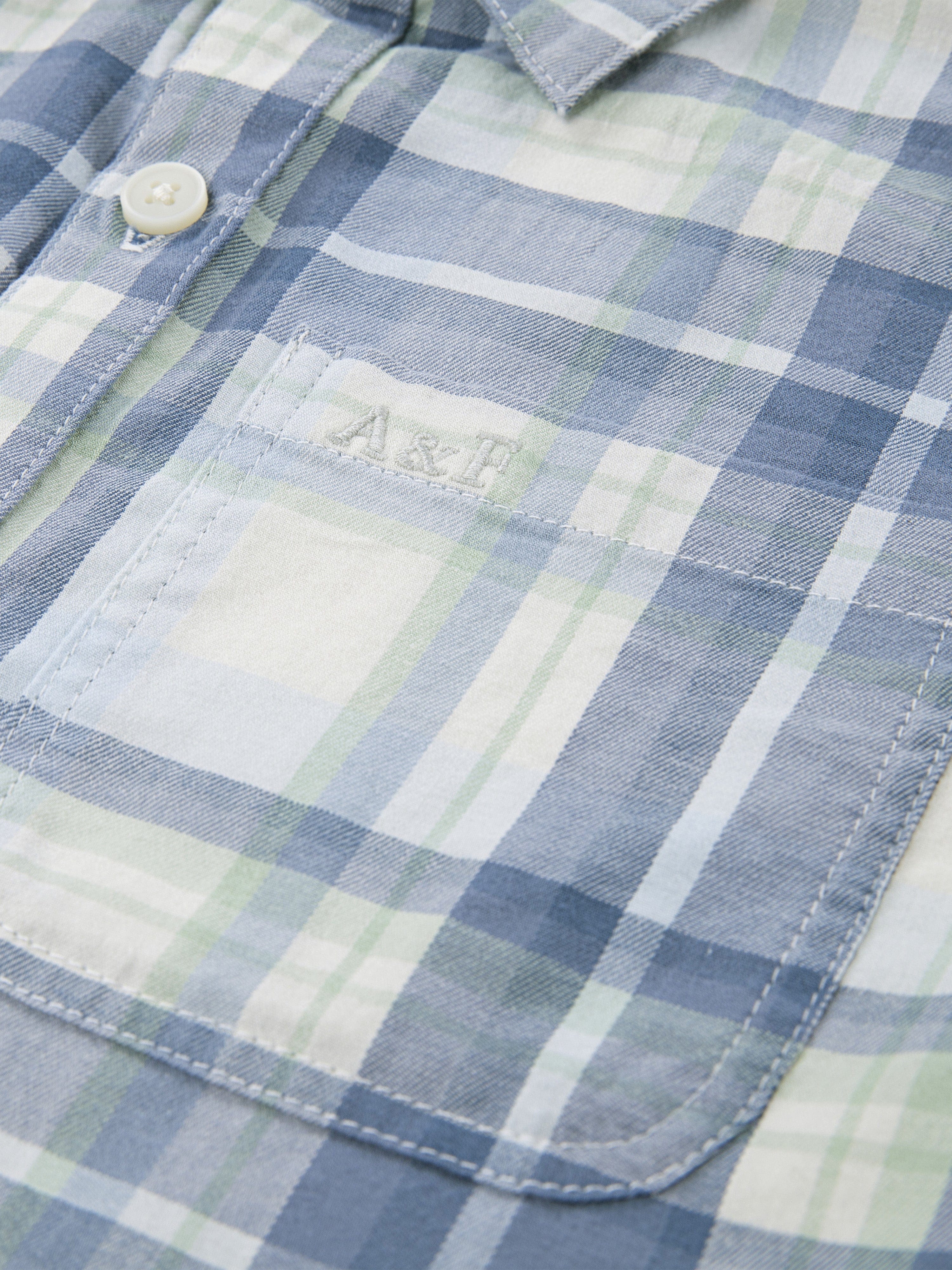 Abercrombie & Fitch Boys Boxy Woven Shirt in Blue