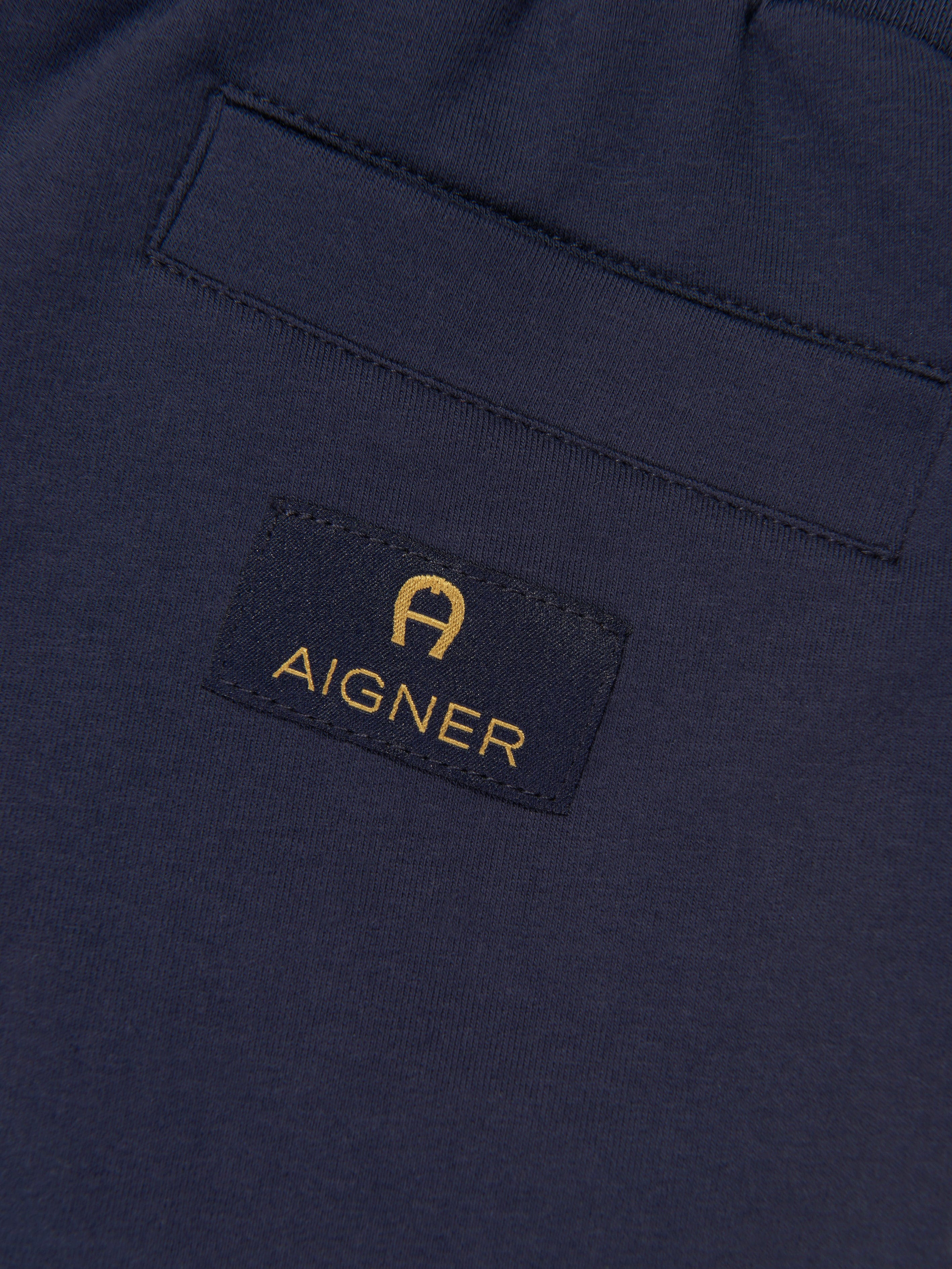 Aigner Boys Pocket Bermuda Shorts in Navy