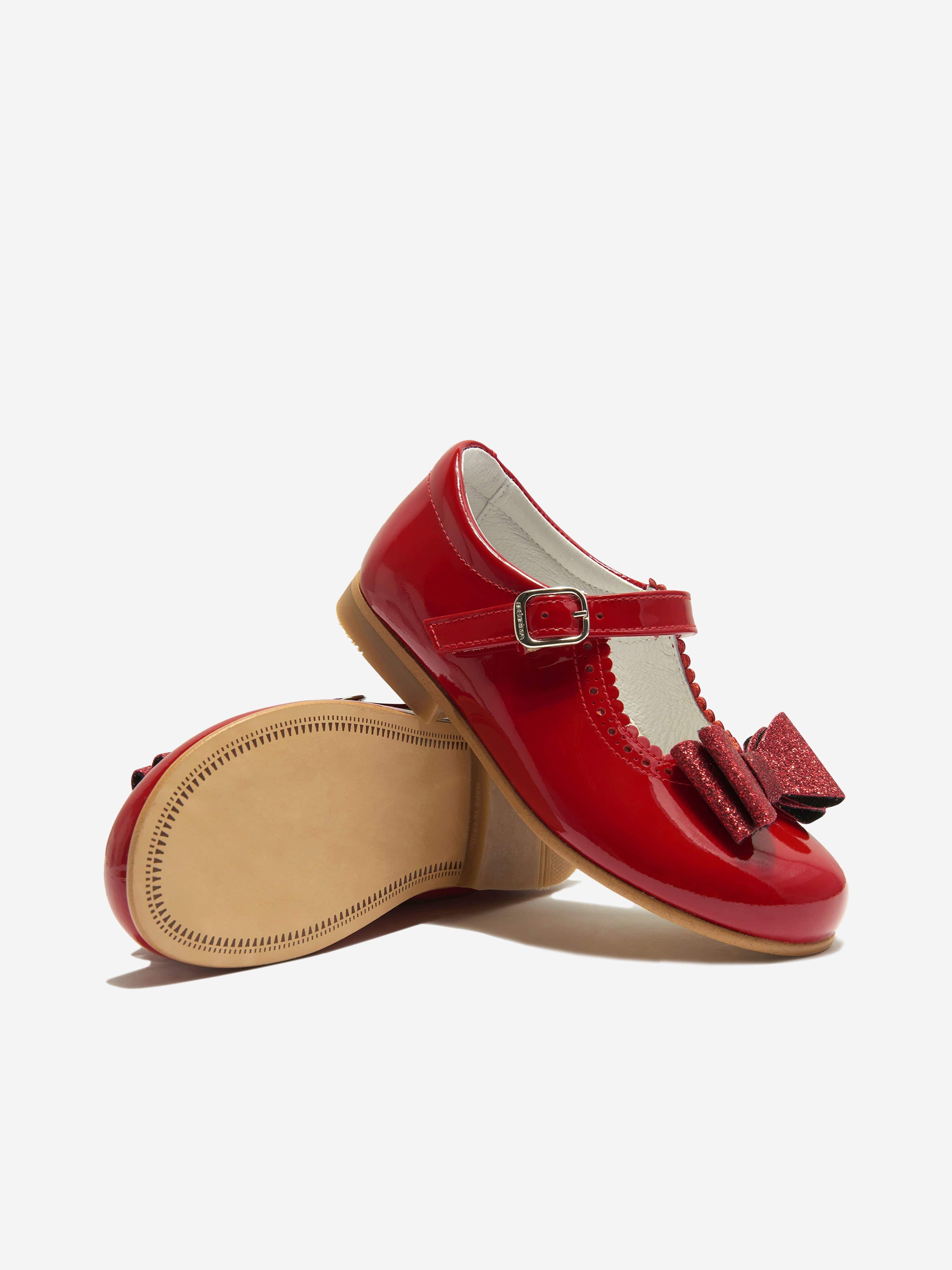 Andanines Girls Pumps