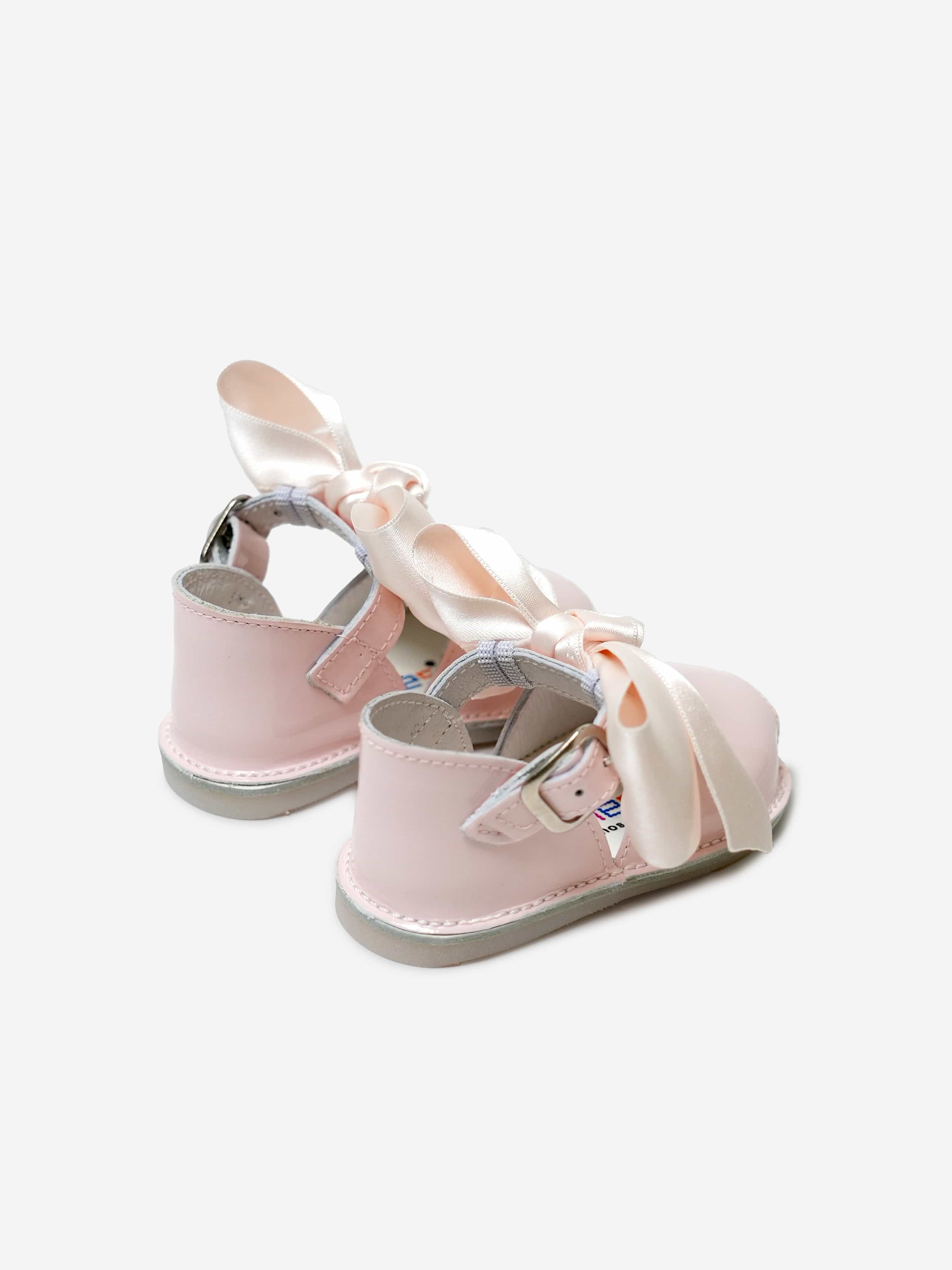 Andanines Baby Girls Patent Leather Open Toe Bow Shoes in Pink