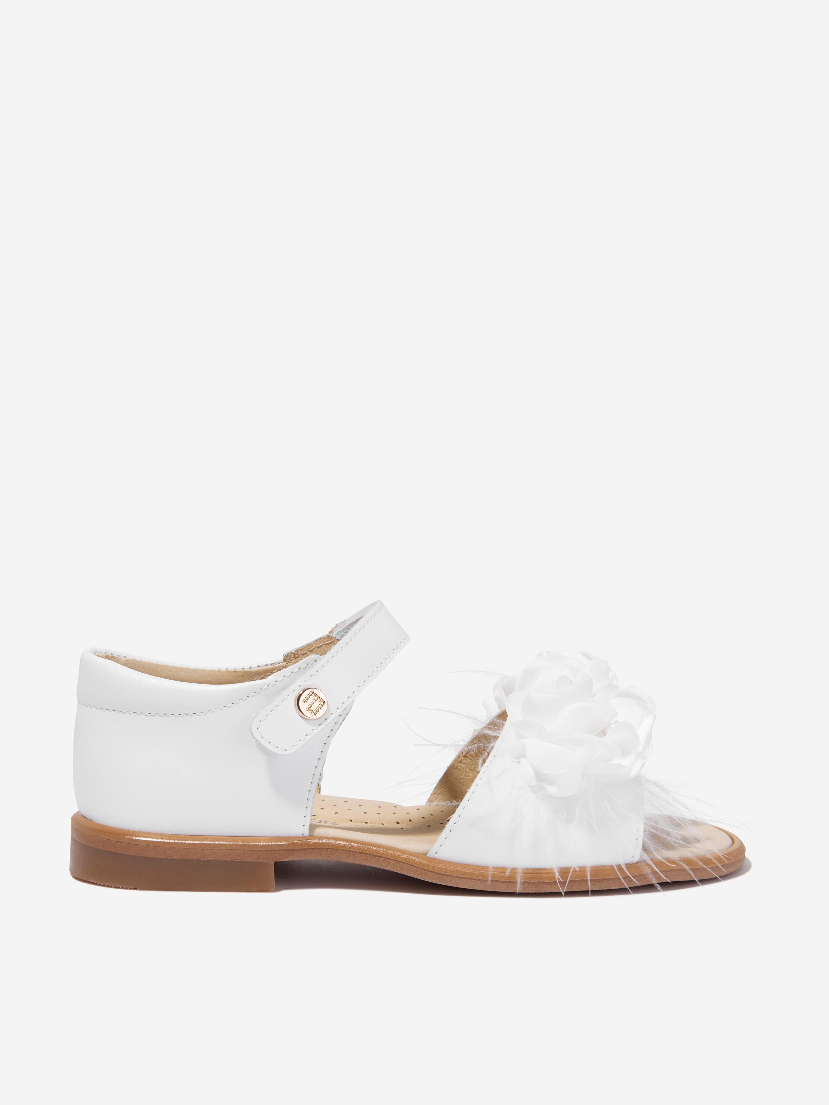 Andanines Girls Leather Sandals With Flower Strap in White