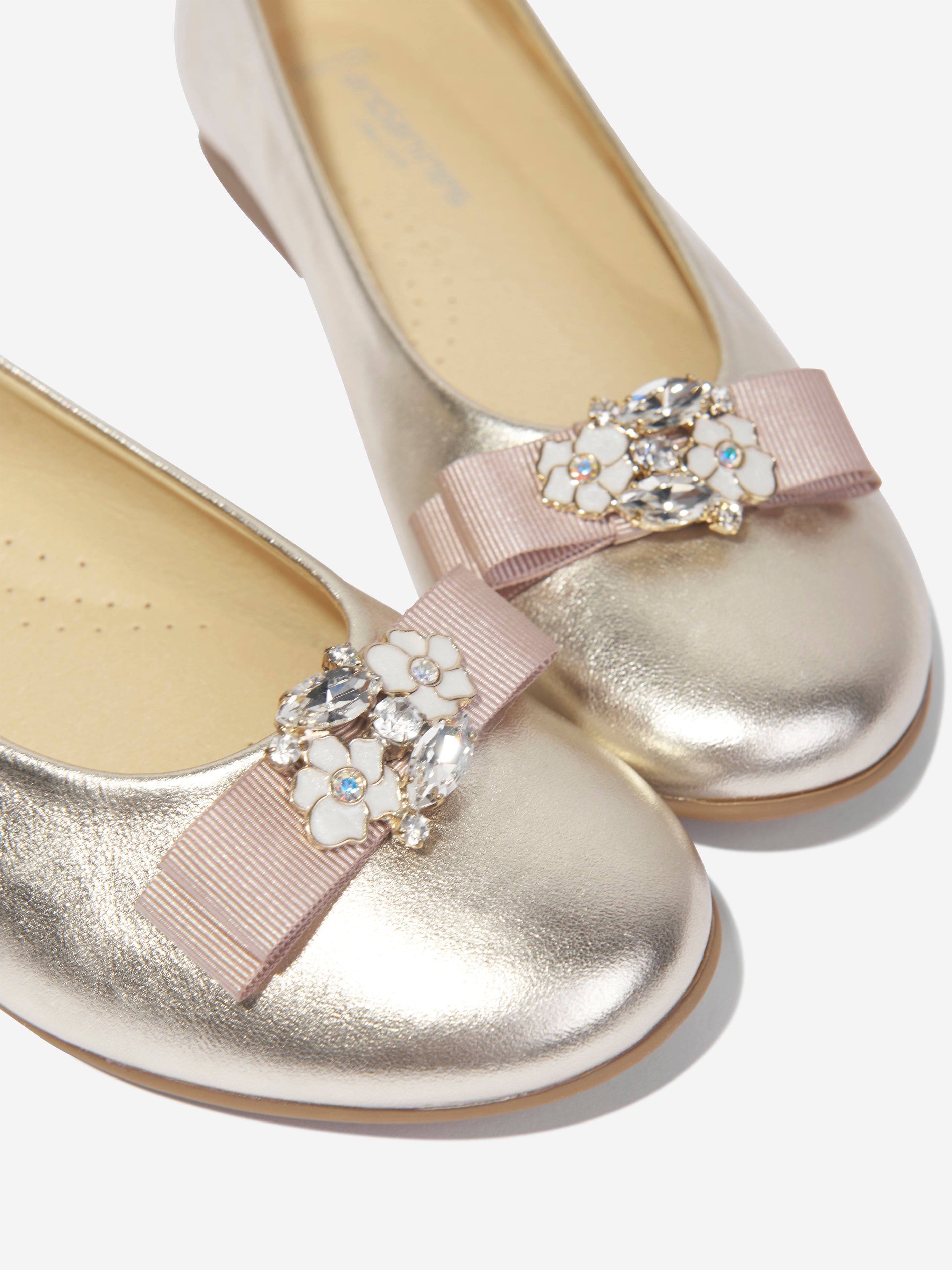 Andanines Girls Embellished Bow Ballerina Pumps in Gold