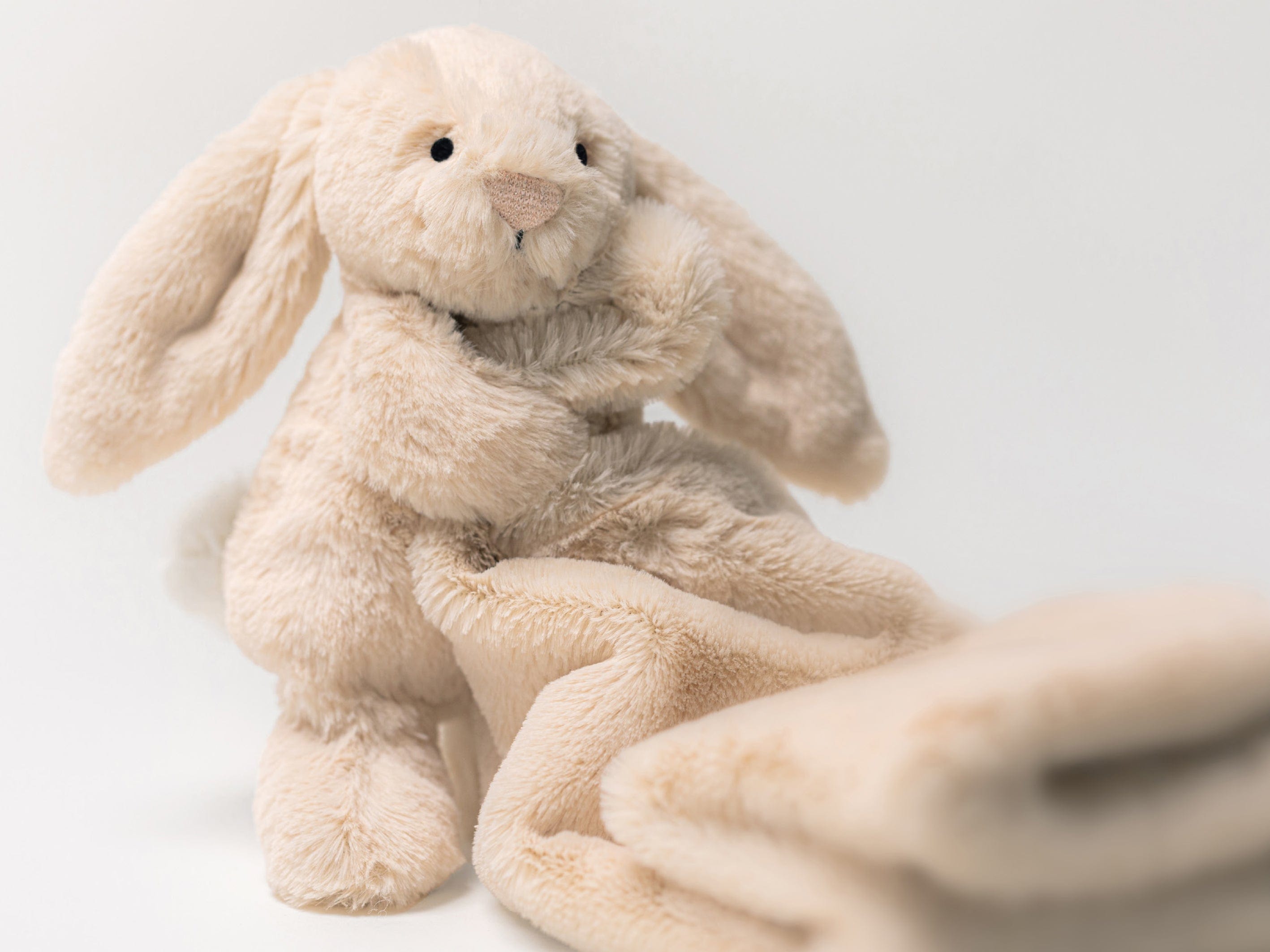 Bashful Luxe Willow Bunny Soother in Ivory (34 CM)