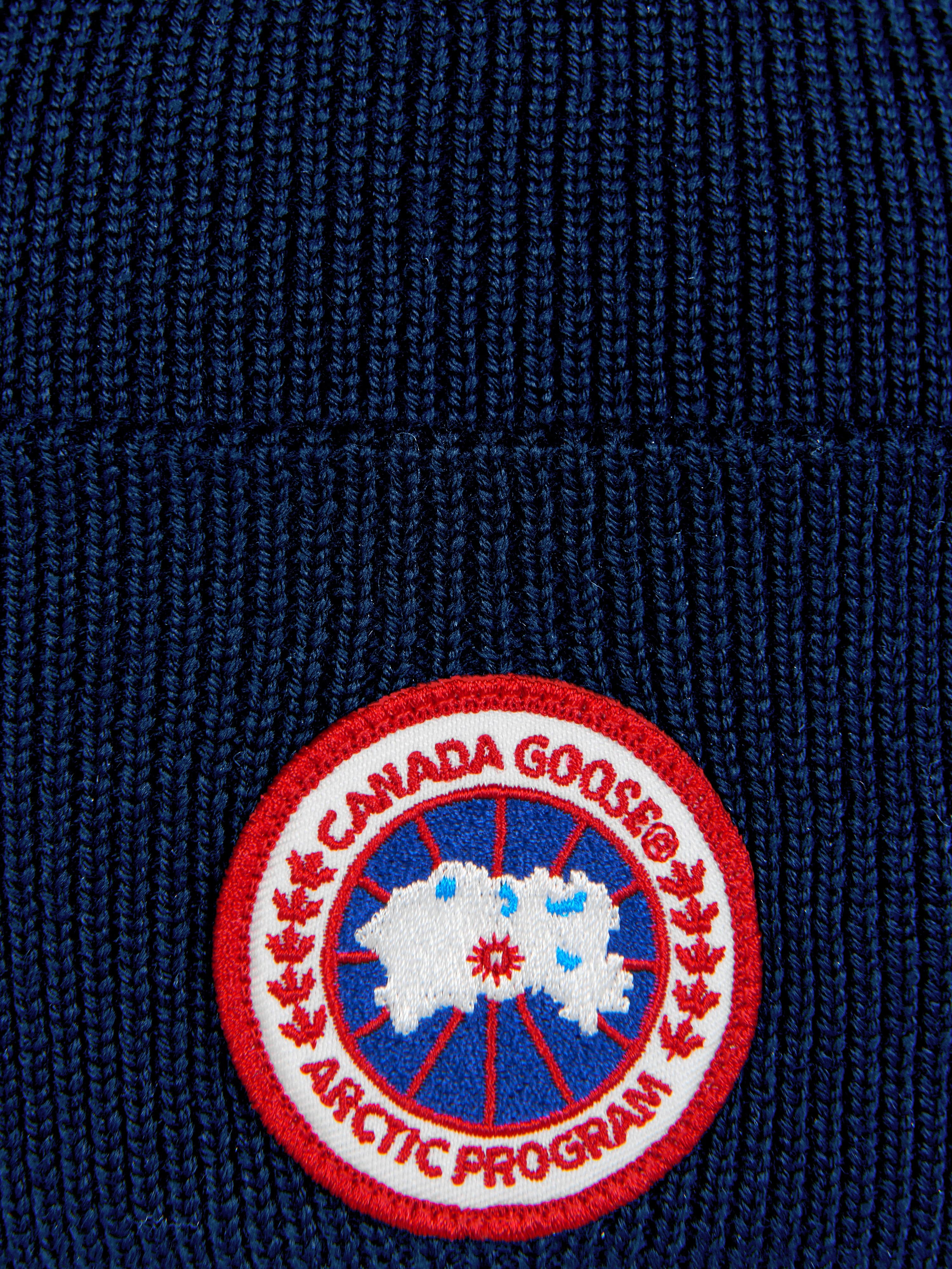 Canada Goose Kids Arctic Toque in Navy