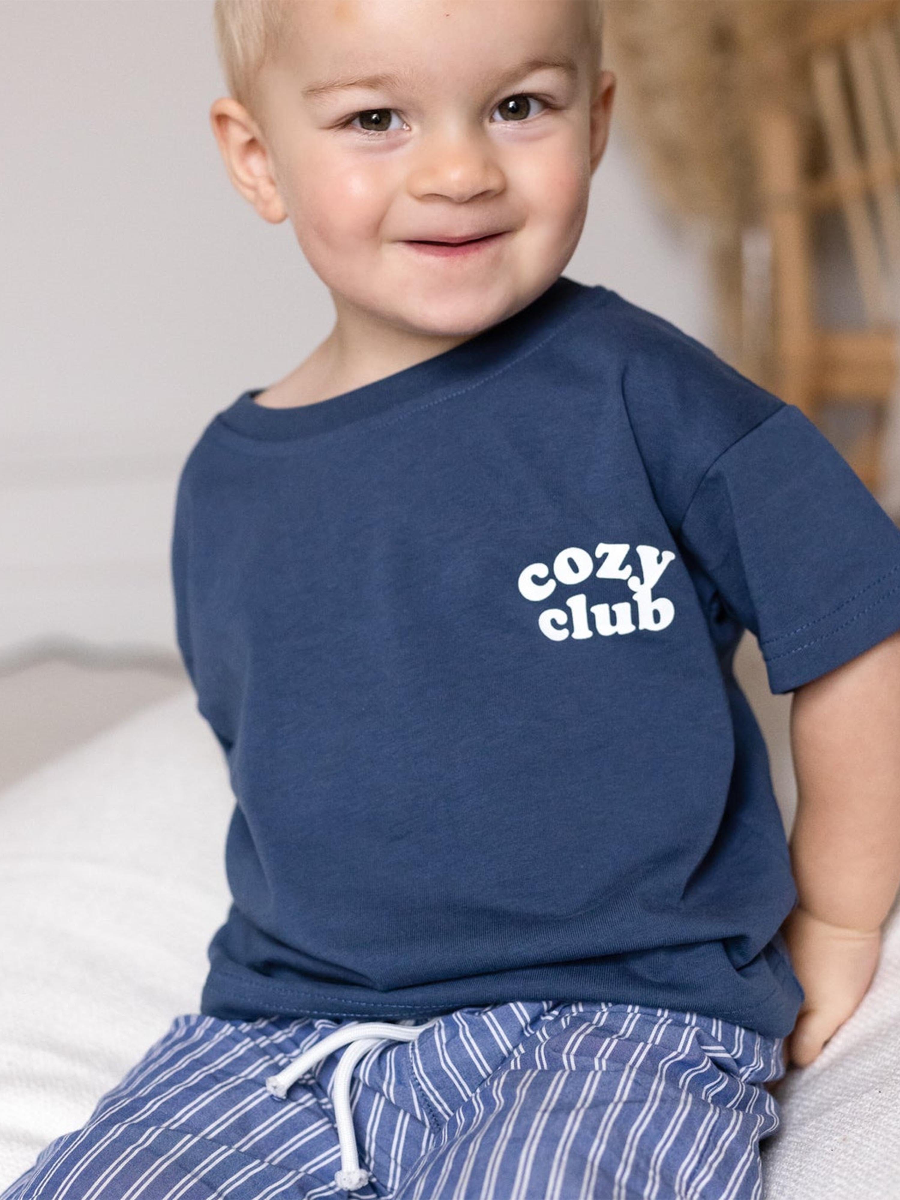 Cozy Crew Club Kids Cozy Crew Club Graphic T-Shirt in Navy