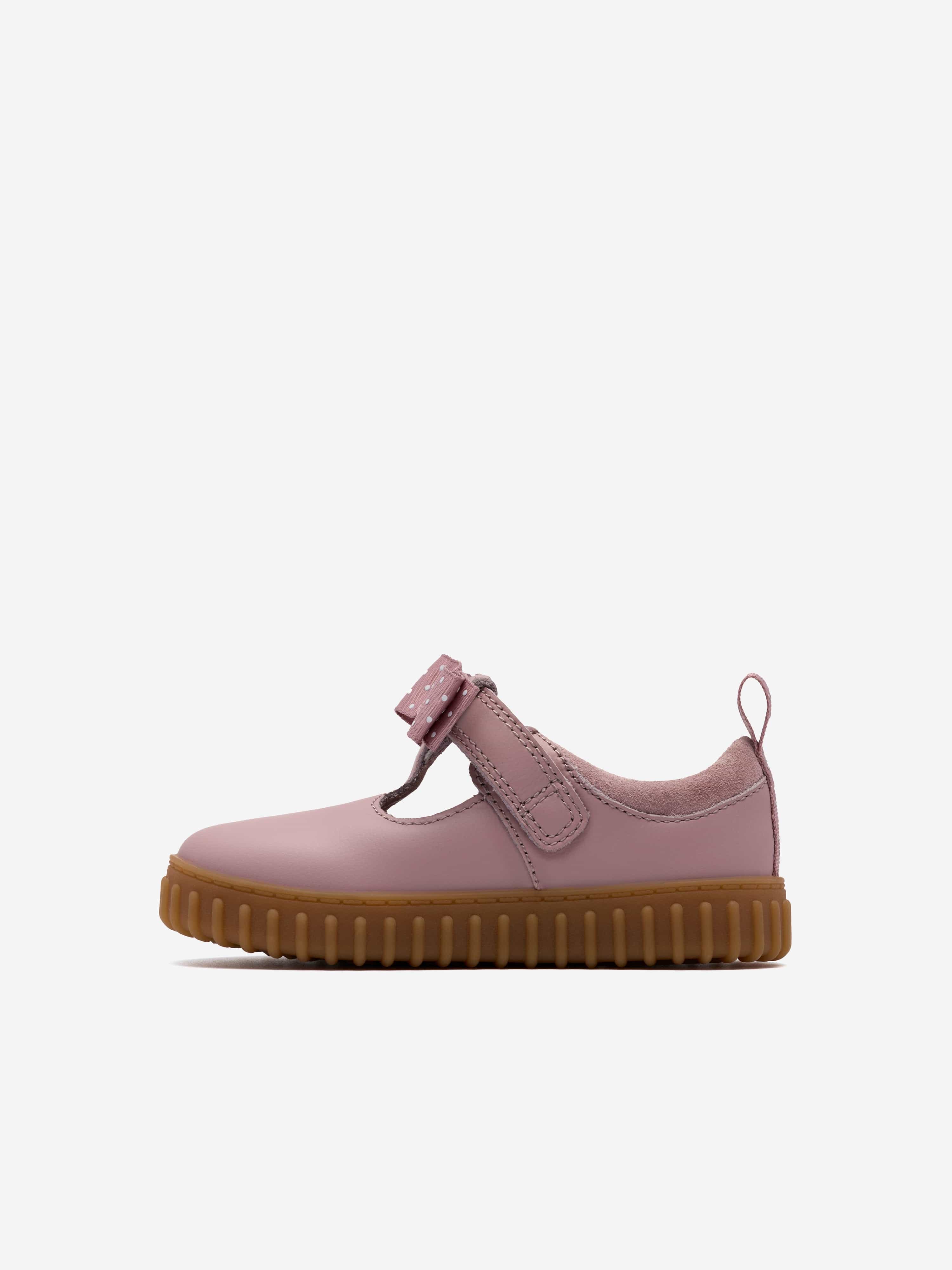 Clarks Girls Cove Bow Shoes in Pink (Standard Fit)