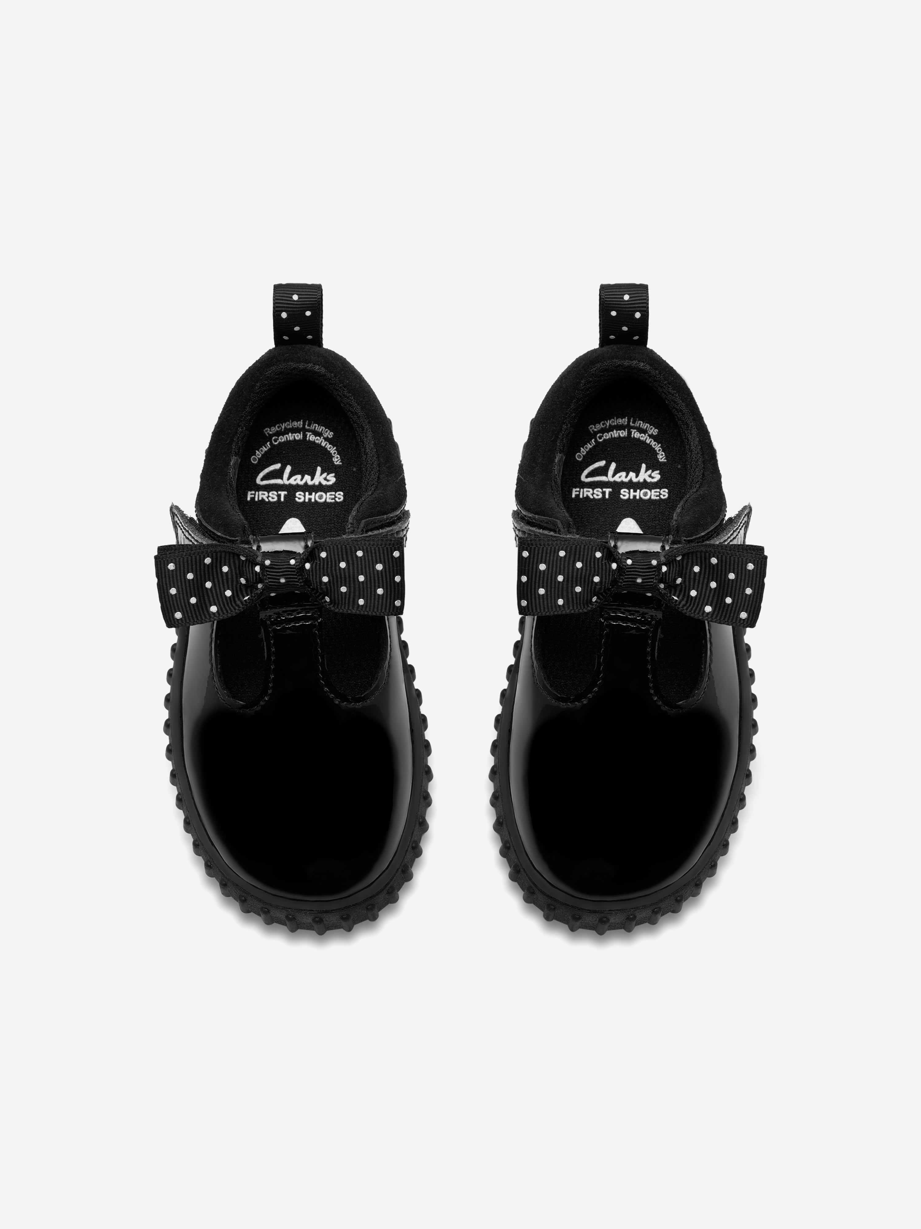 Clarks Girls Patent Leather Cove Bow Shoes in Black (Standard Fit)