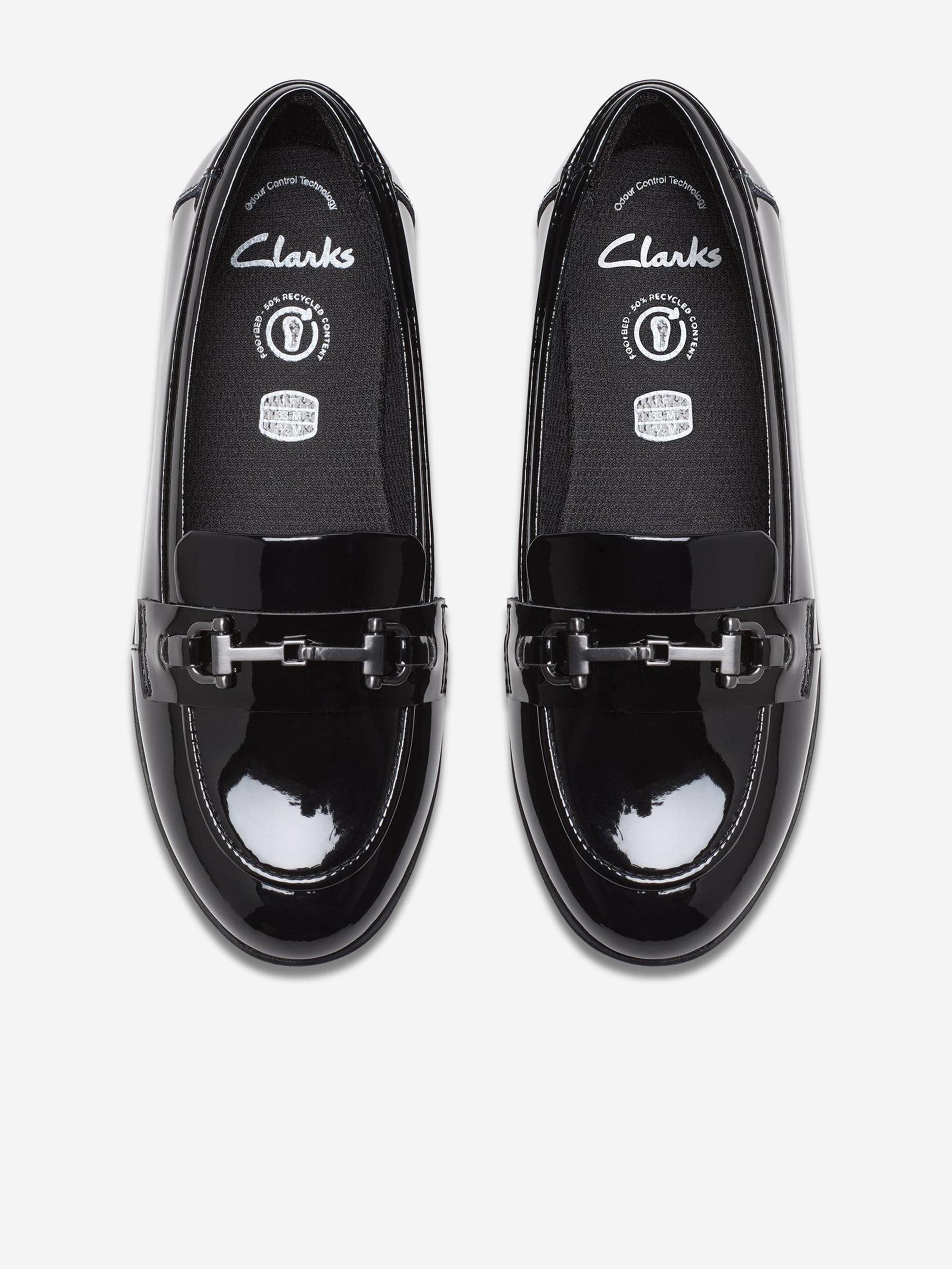 Clarks Girls Patent Leather Finja Loafers in Black (Standard Fit)