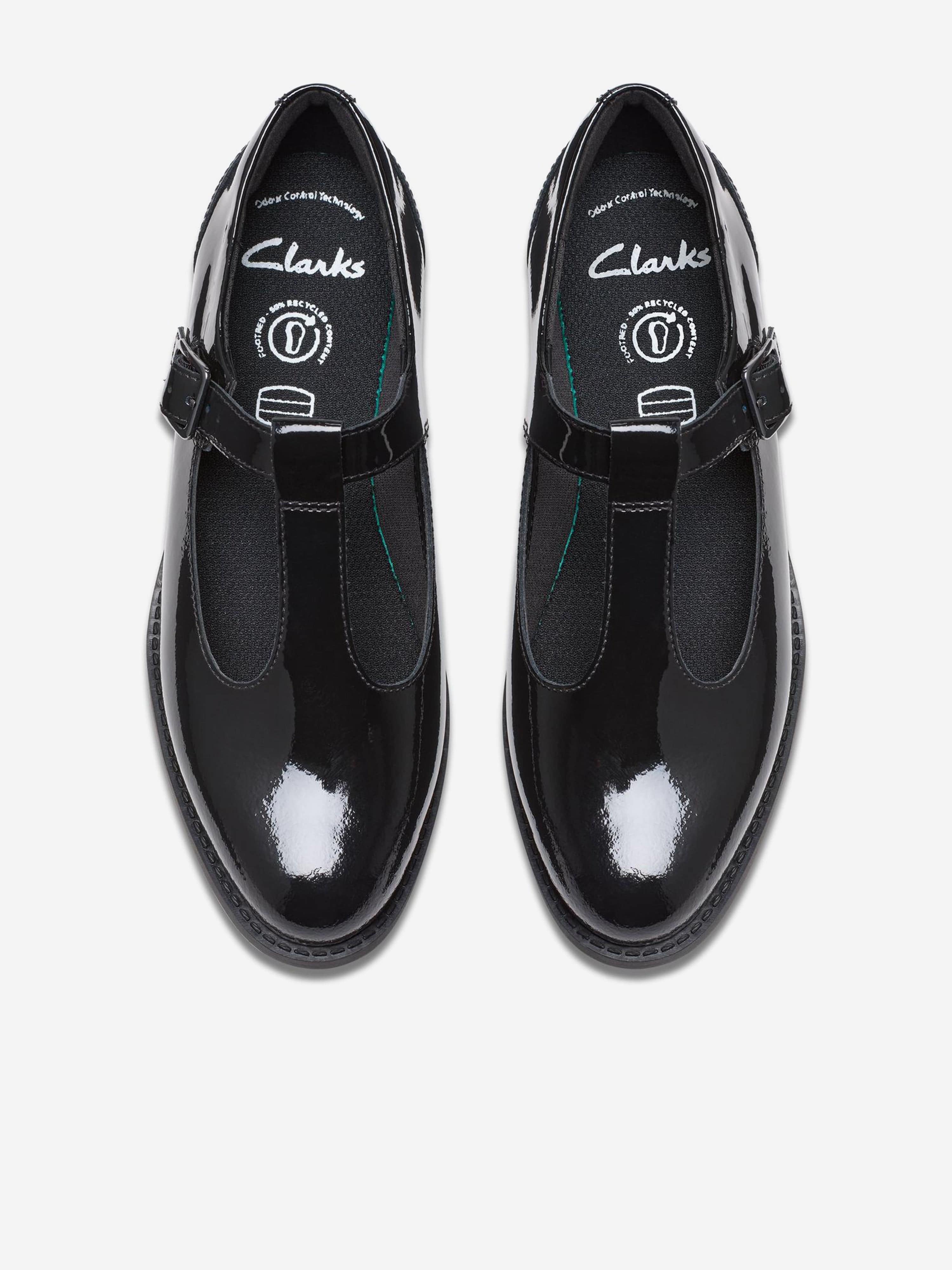 Clarks Girls Patent Leather Tapa Hope Shoes in Black (Standard Fit)