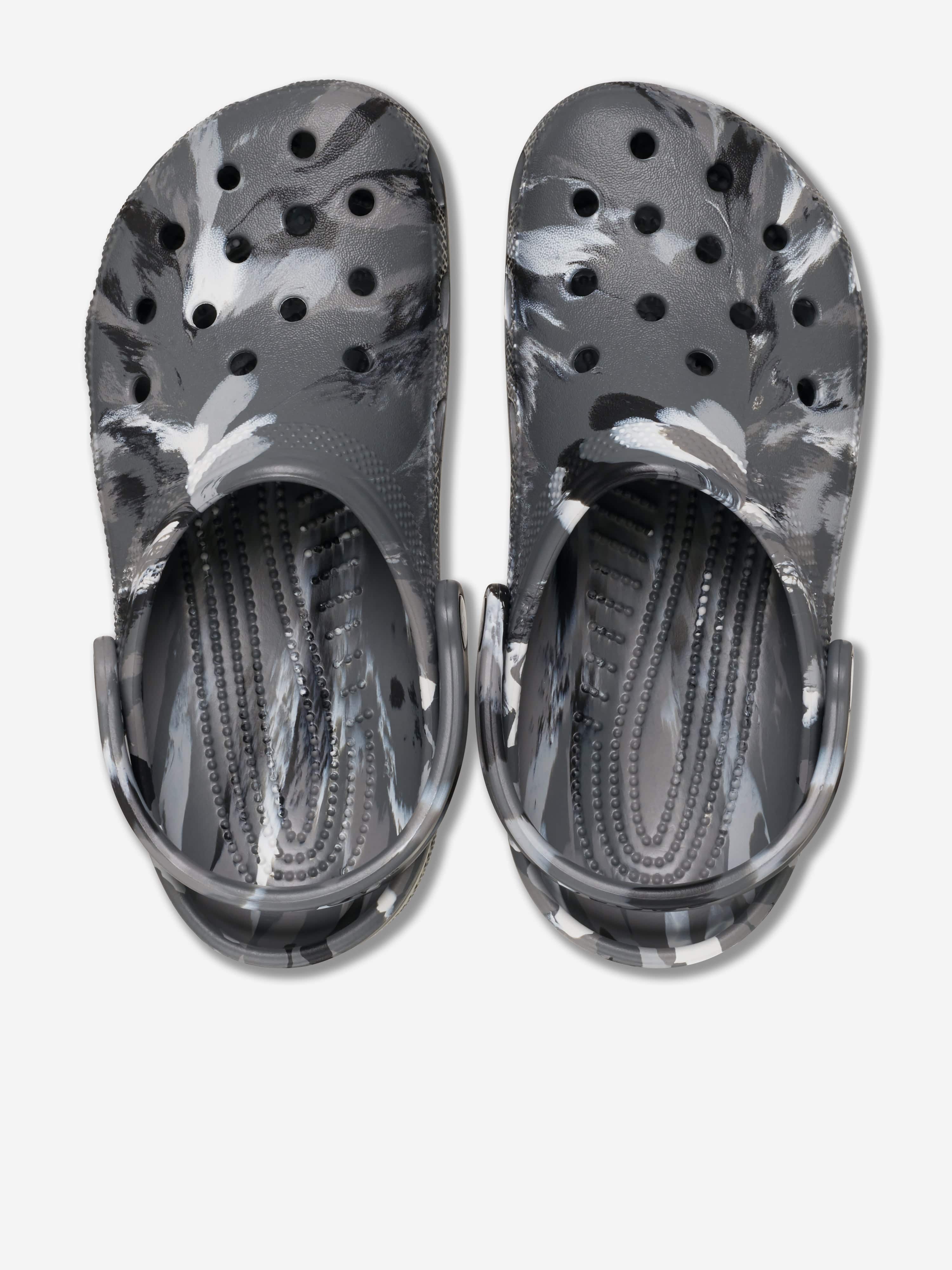 Crocs Kids Classic Marbled Clog in Green