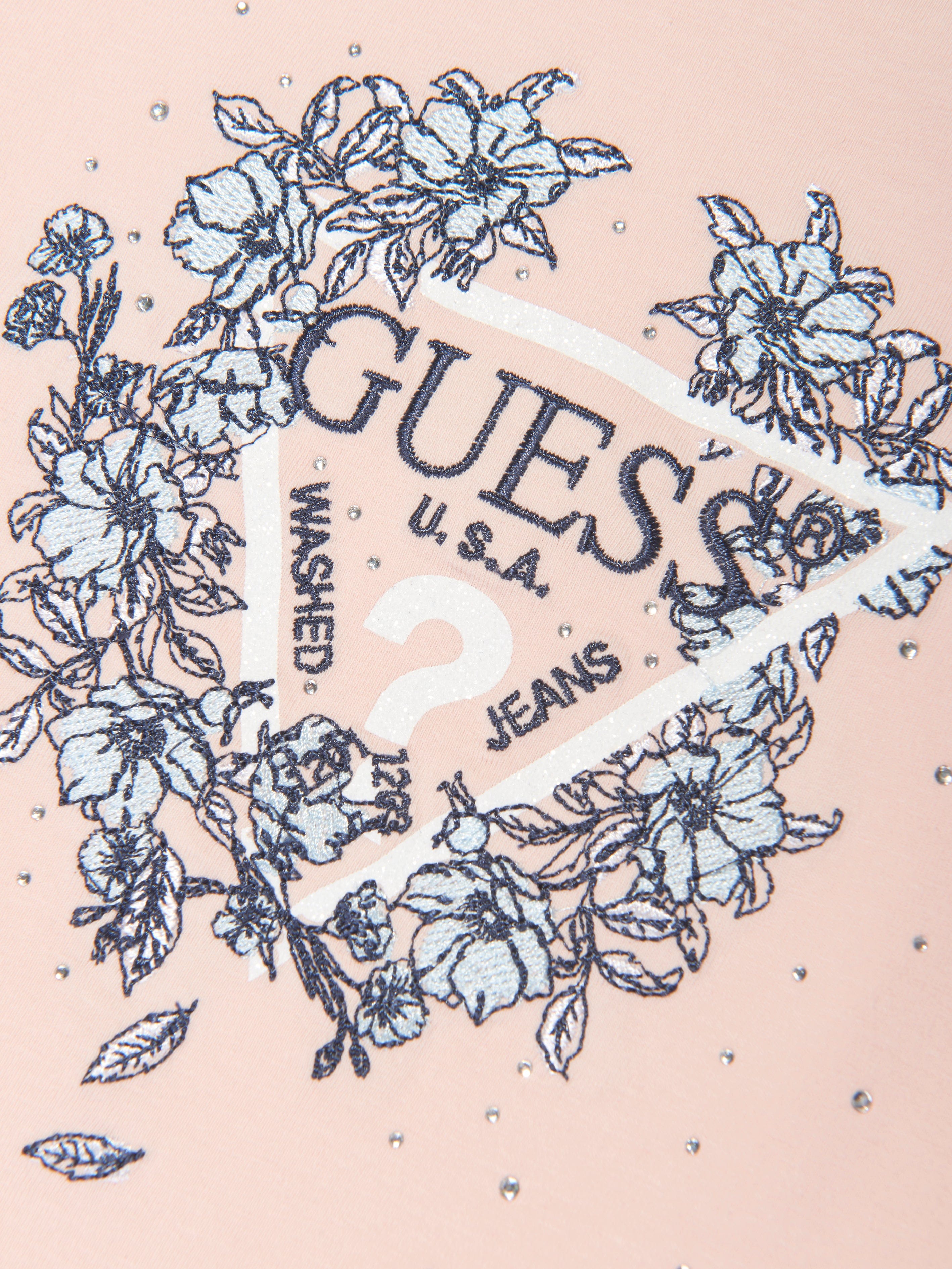 Guess Girls Logo Print T-Shirt in Pink