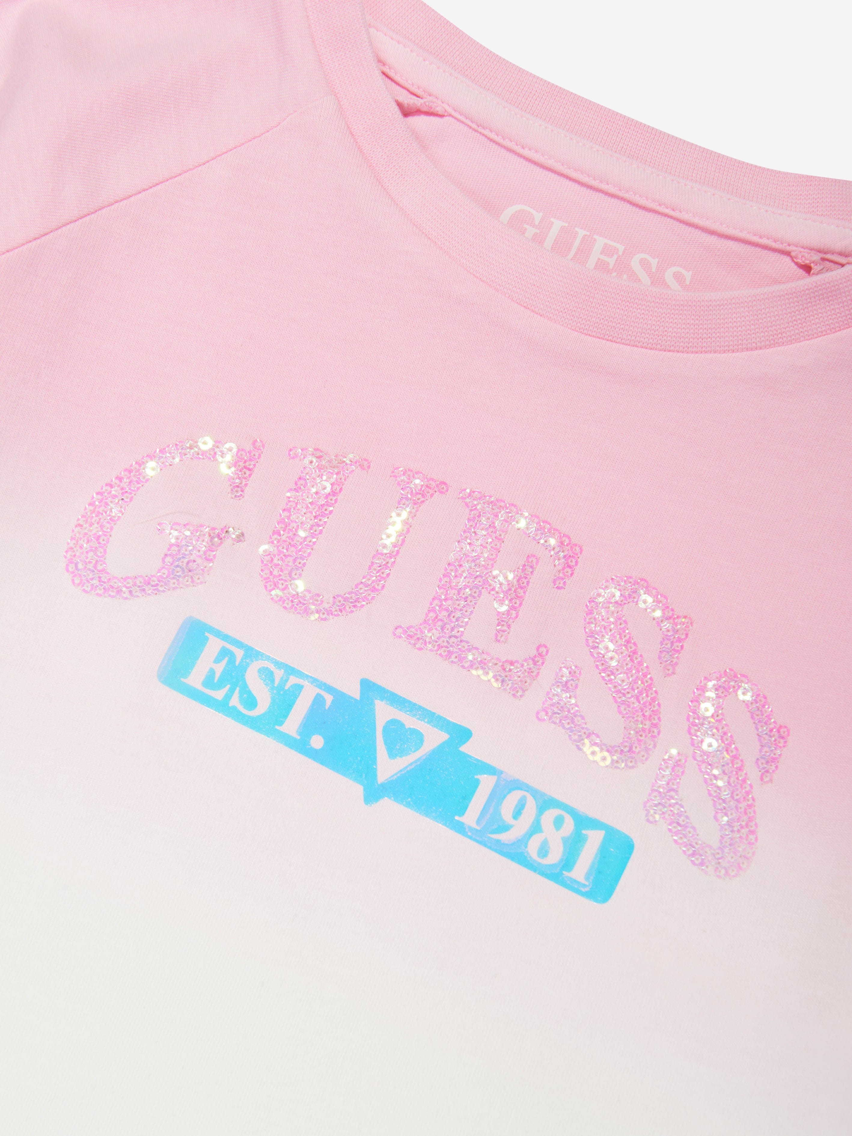 Guess Girls Logo Print T-Shirt in Pink