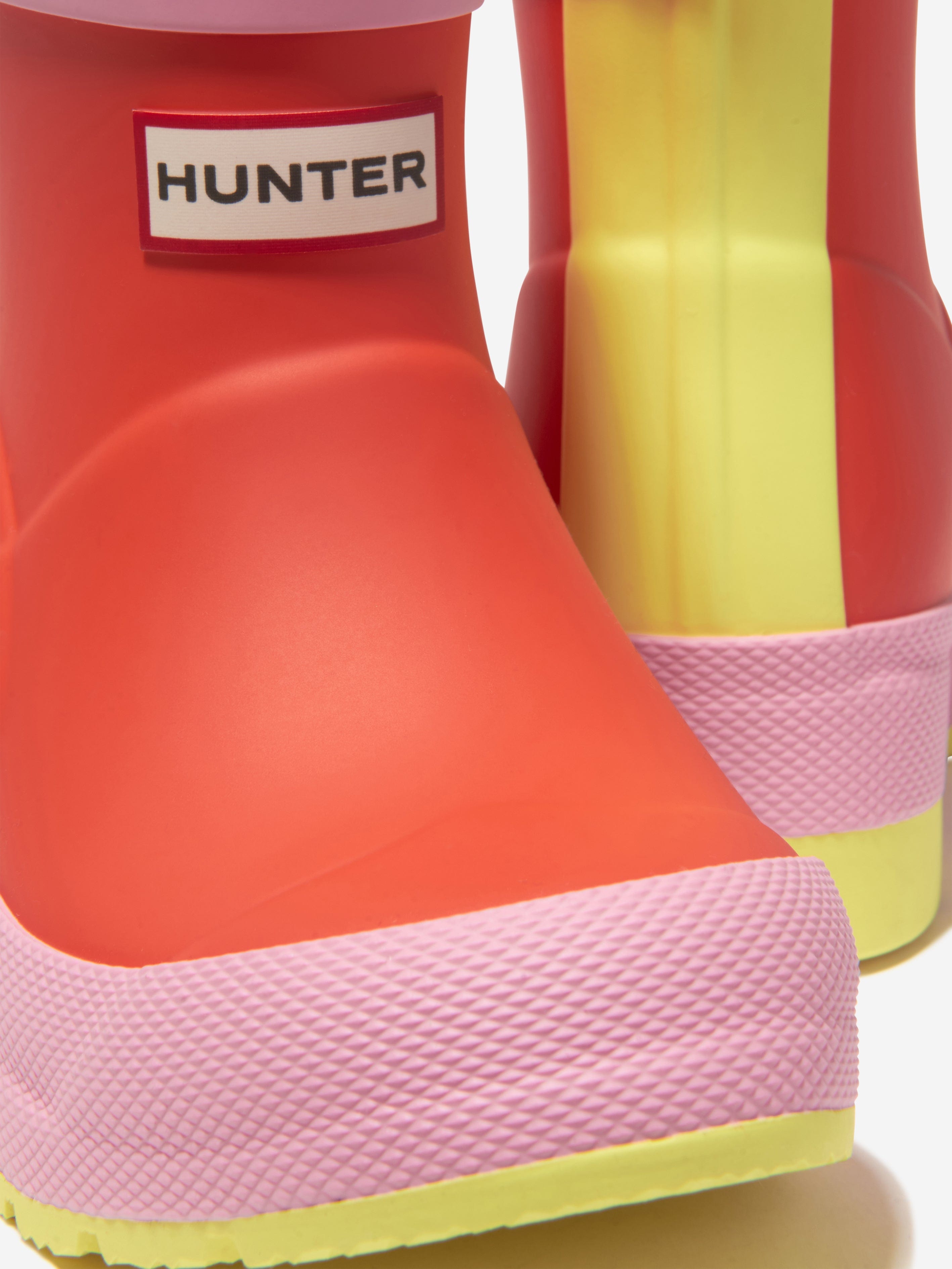 Hunter Girls Play Boots in Pink