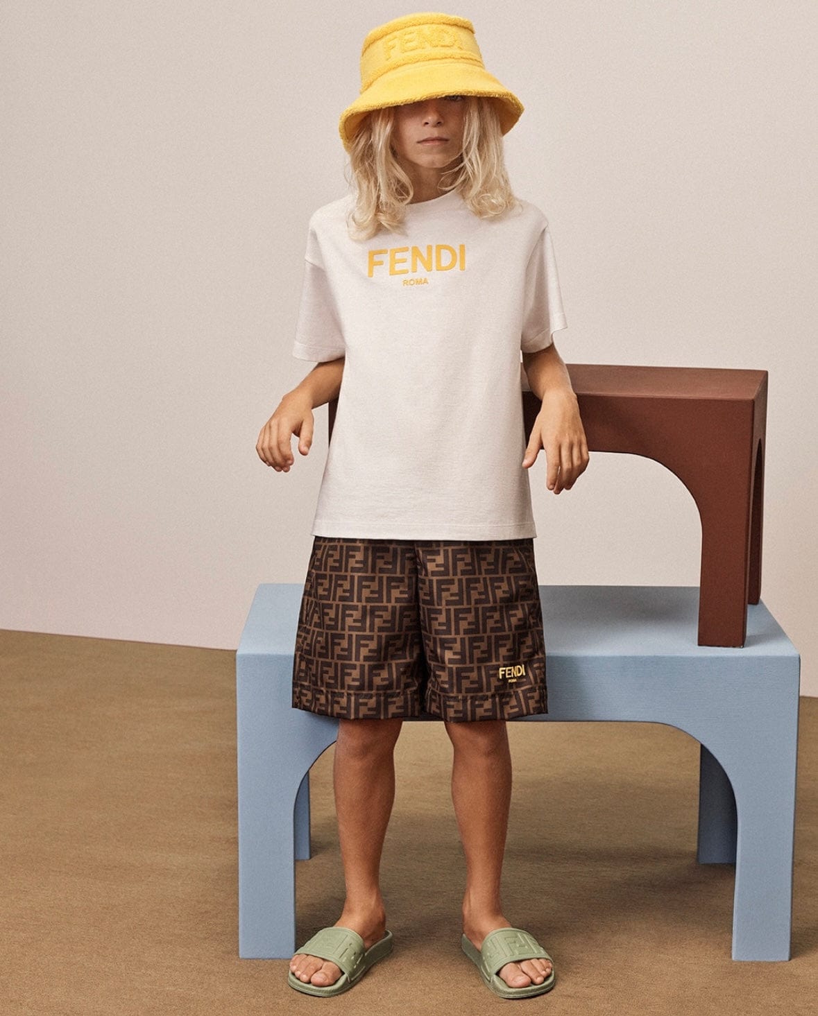 Fendi Kids Logo T-Shirt in White