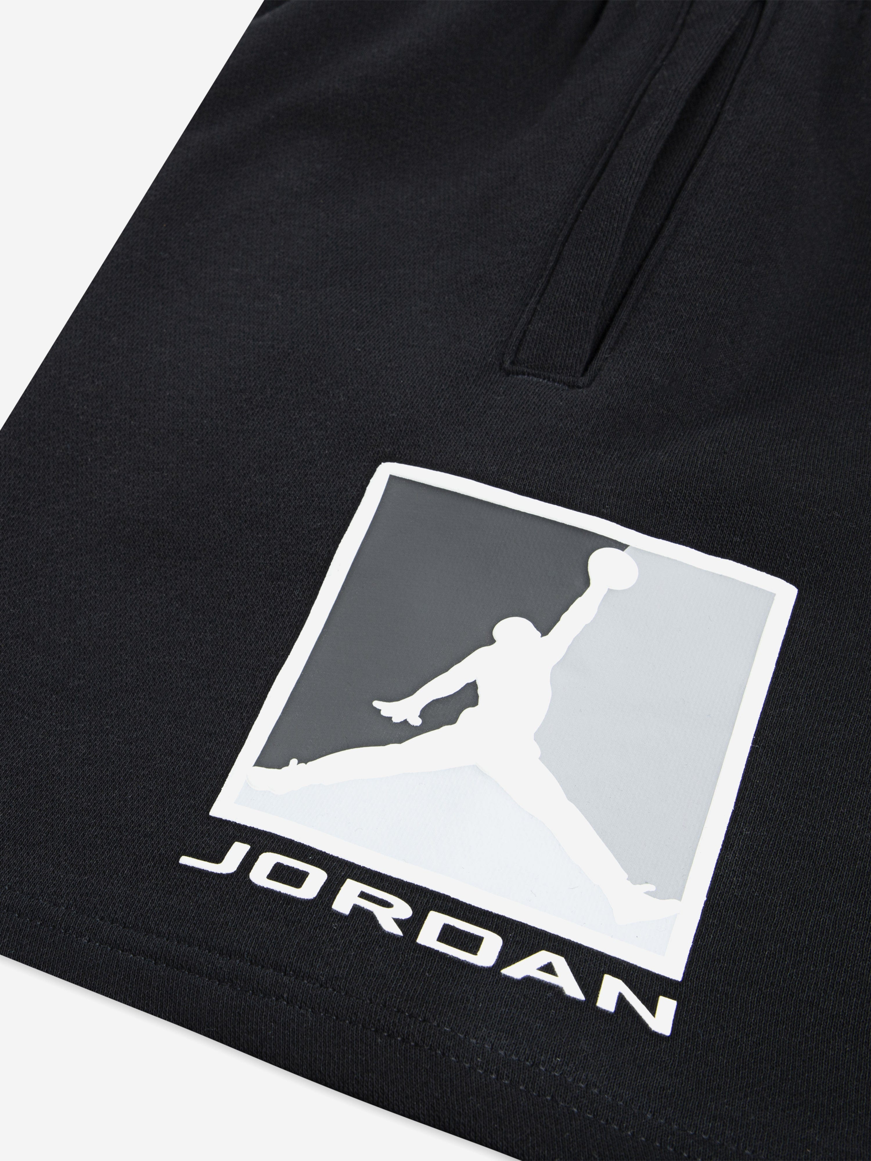 Jordan Boys MJ Essential Fleece HBR Shorts in Black