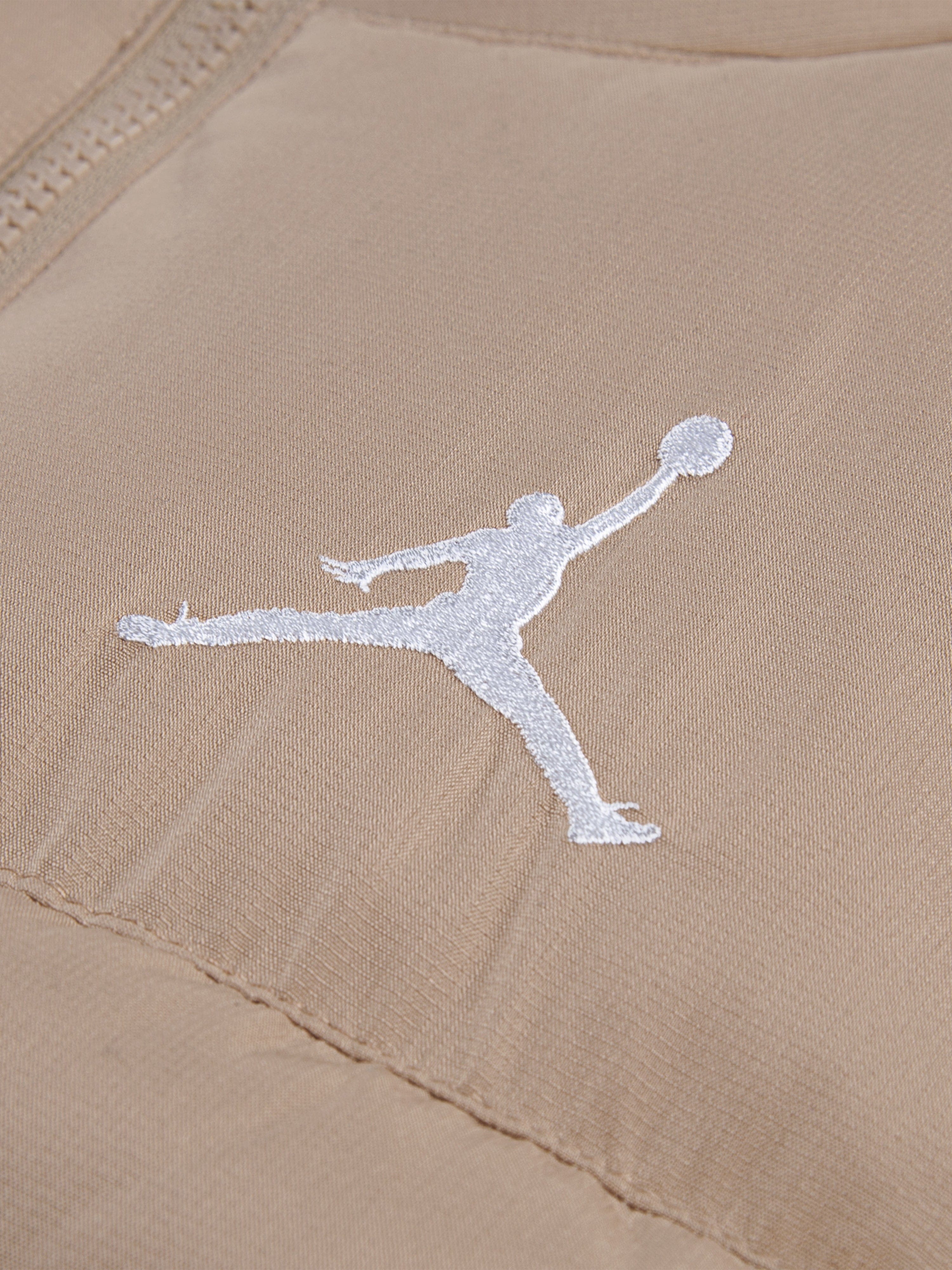 Jordan Boys Puffer Filled Gilet in Beige