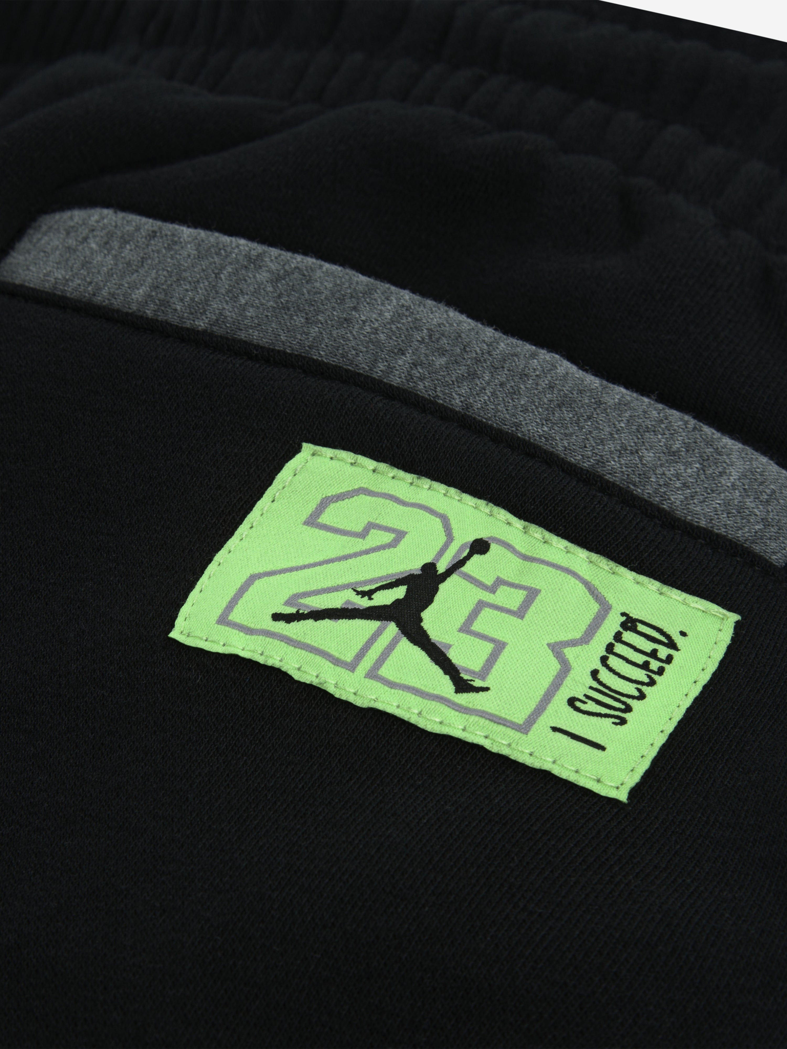 Jordan Boys MJ Future Flight Joggers in Black