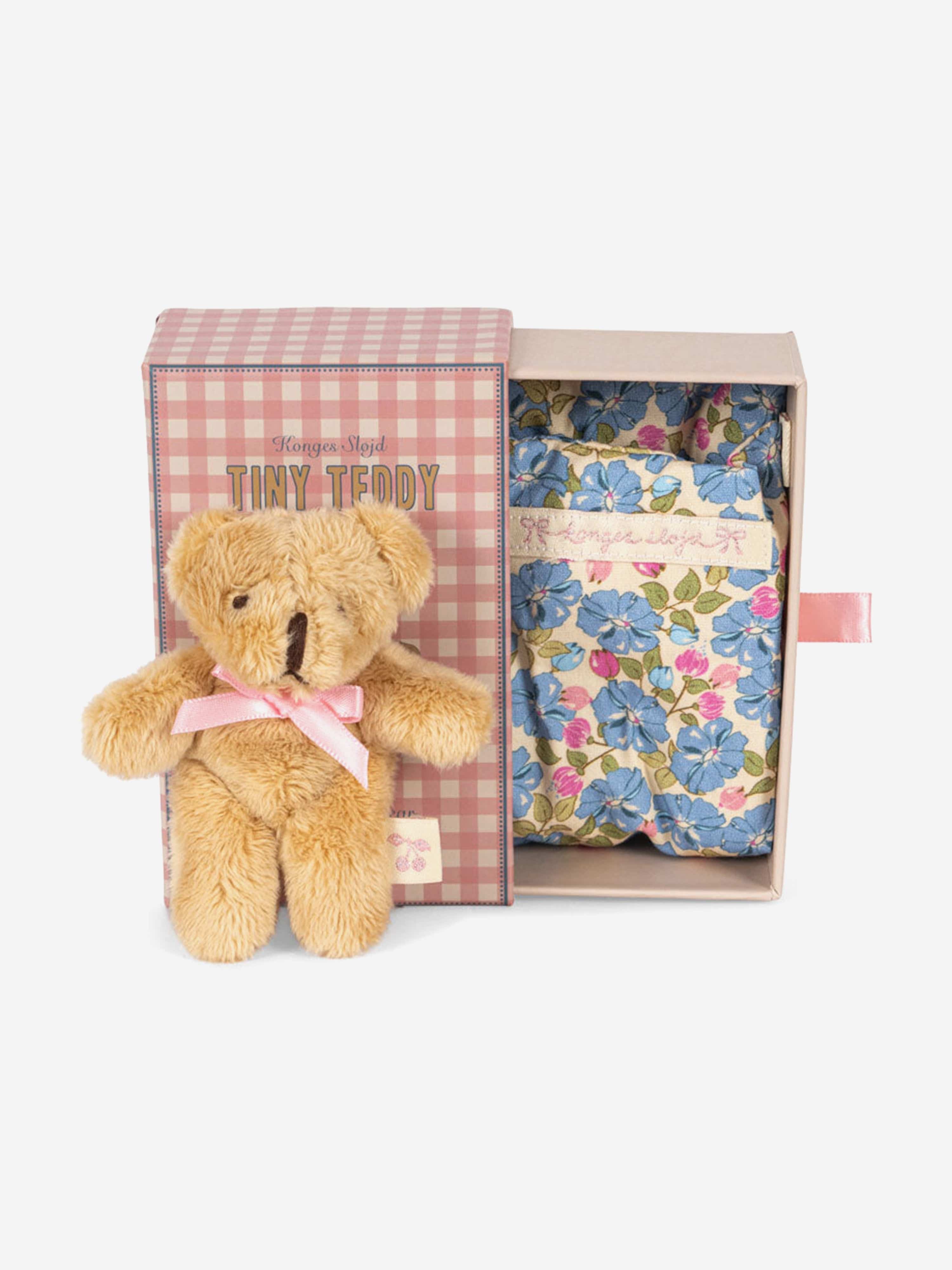 Konges Sløjd Miniature Teddy With Bed Set in Beige (11cm)