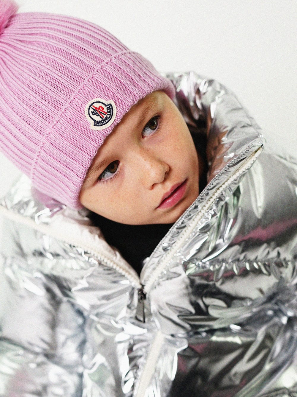 Moncler Enfant Girls Logo Pom Pom Hat in Pink