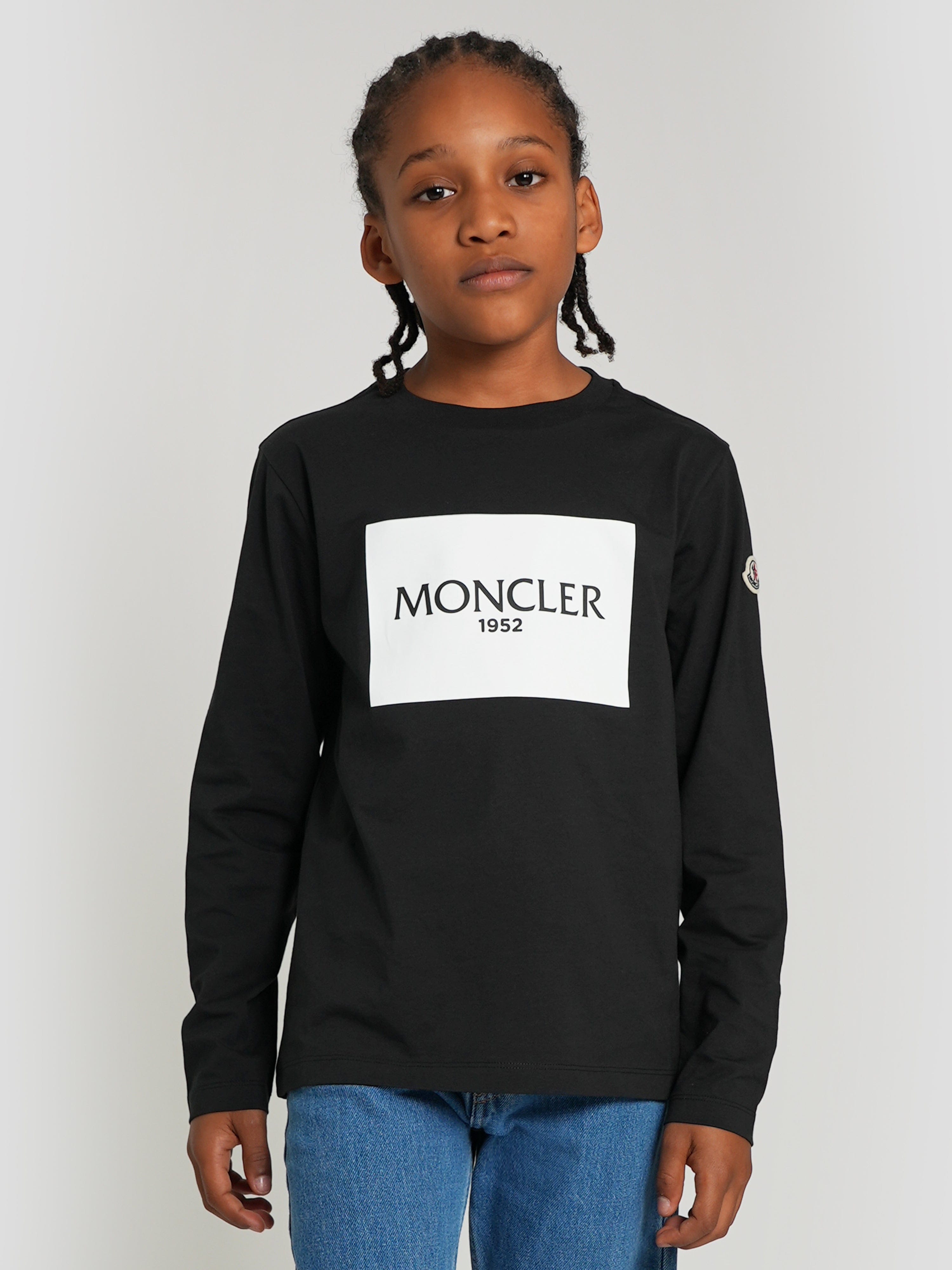 Moncler Enfant Boys Long Sleeve T-Shirt in Black