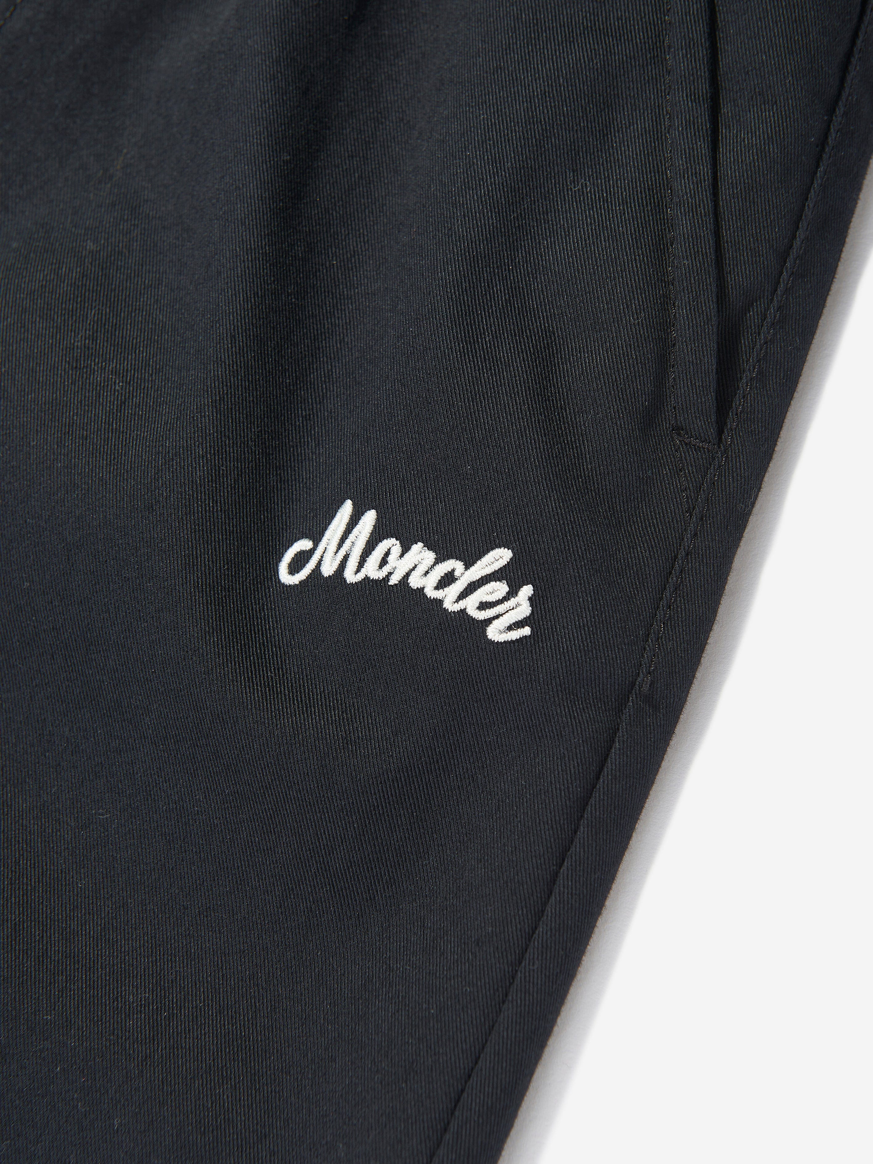 Moncler Enfant Boys Logo Joggers in Black