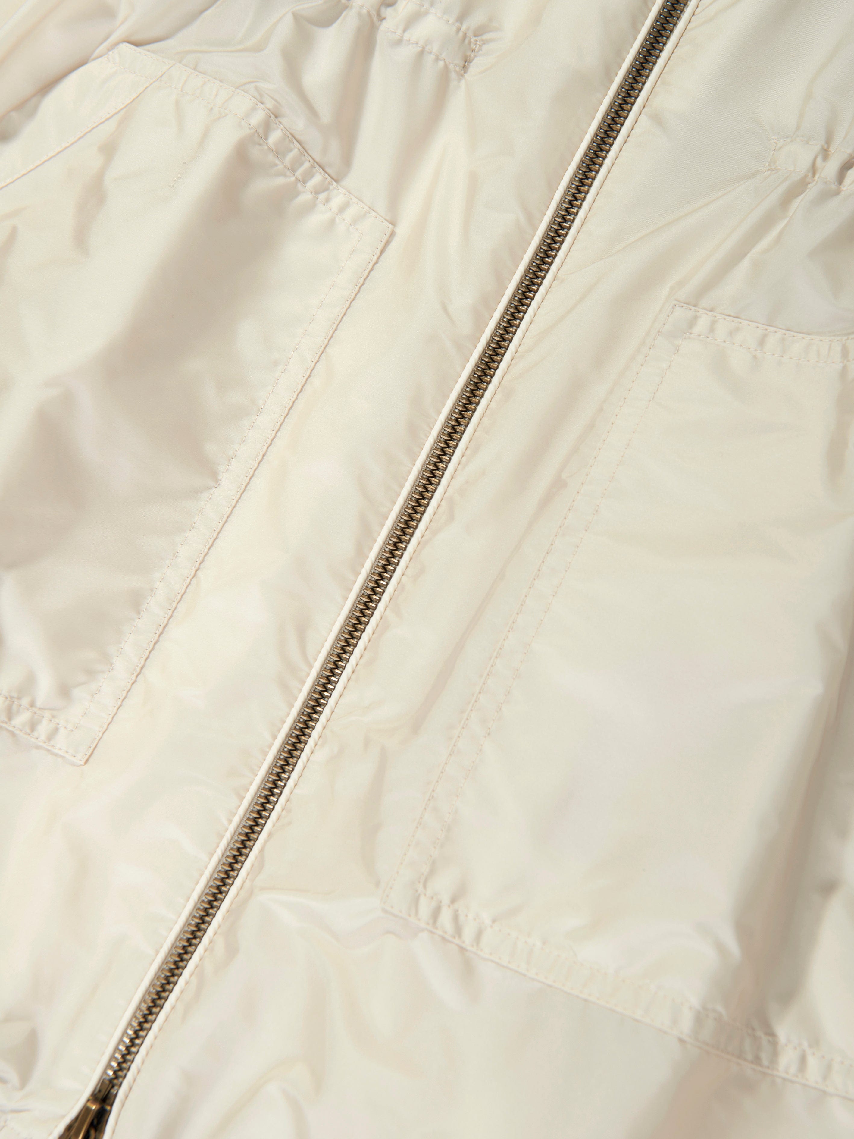 Moncler Enfant Girls Bessie Long Parka in Beige