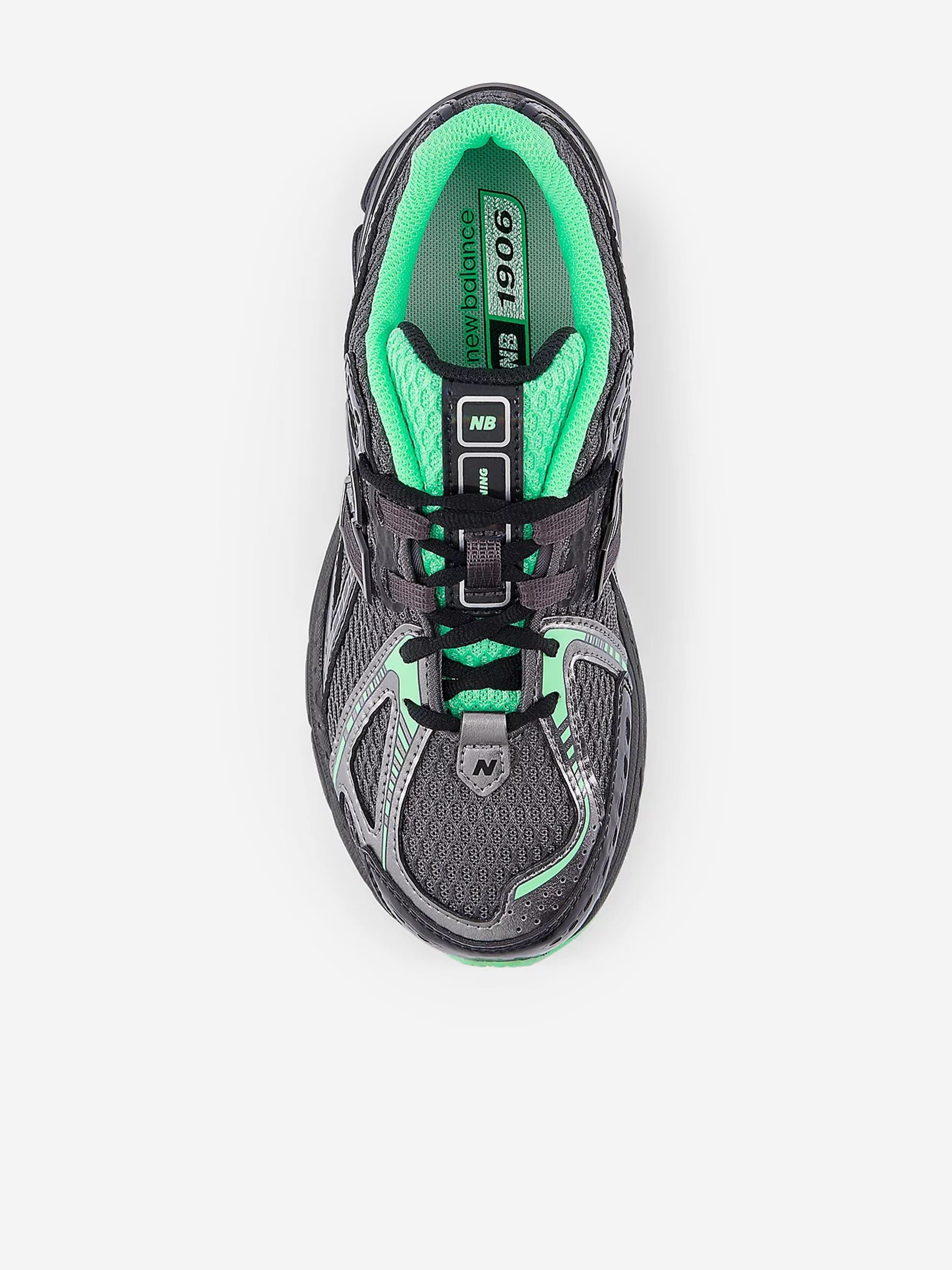 New Balance Boys 1906 Trainers in Black