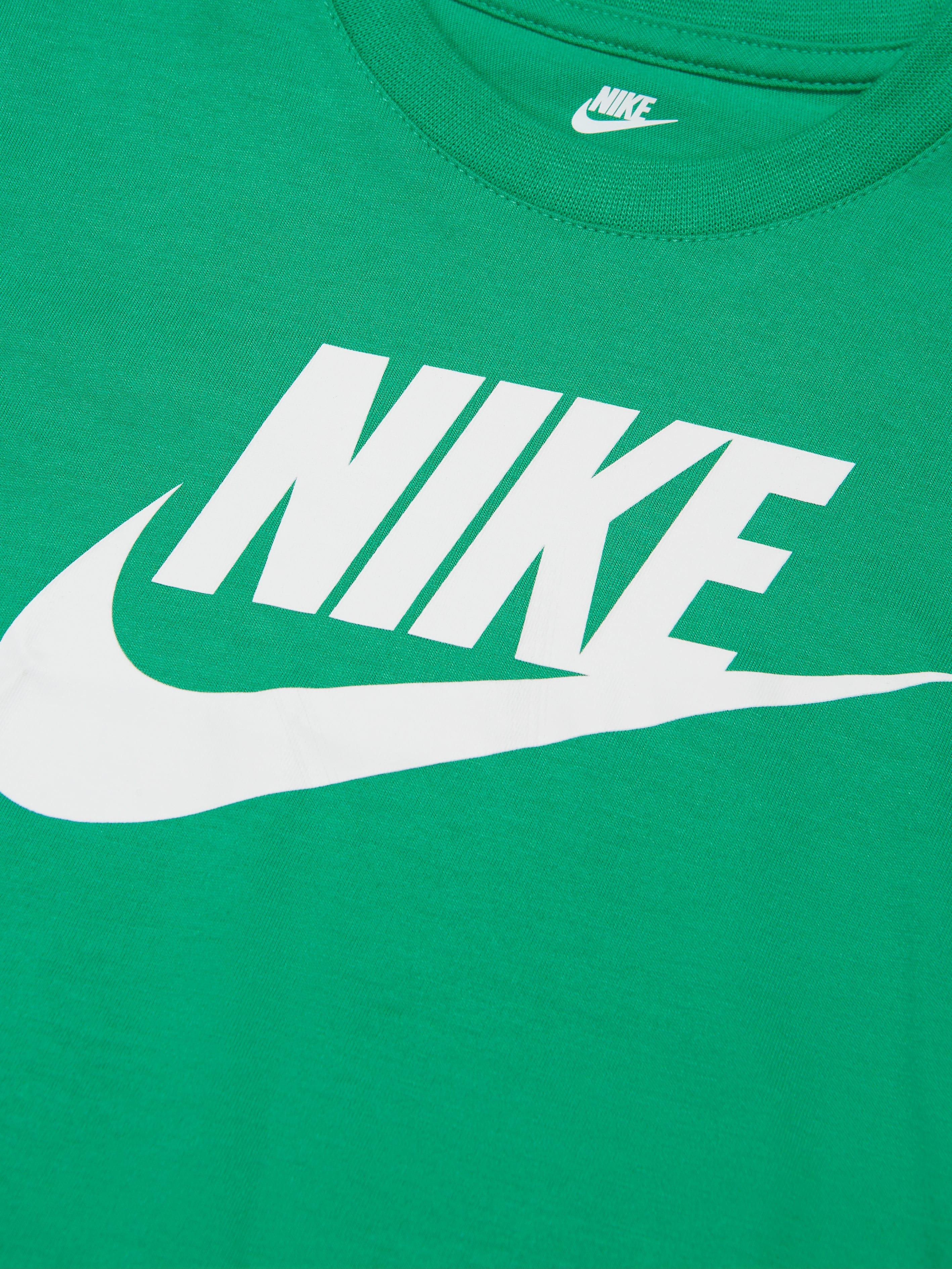 Nike Boys Futura Evergreen T-Shirt in Green