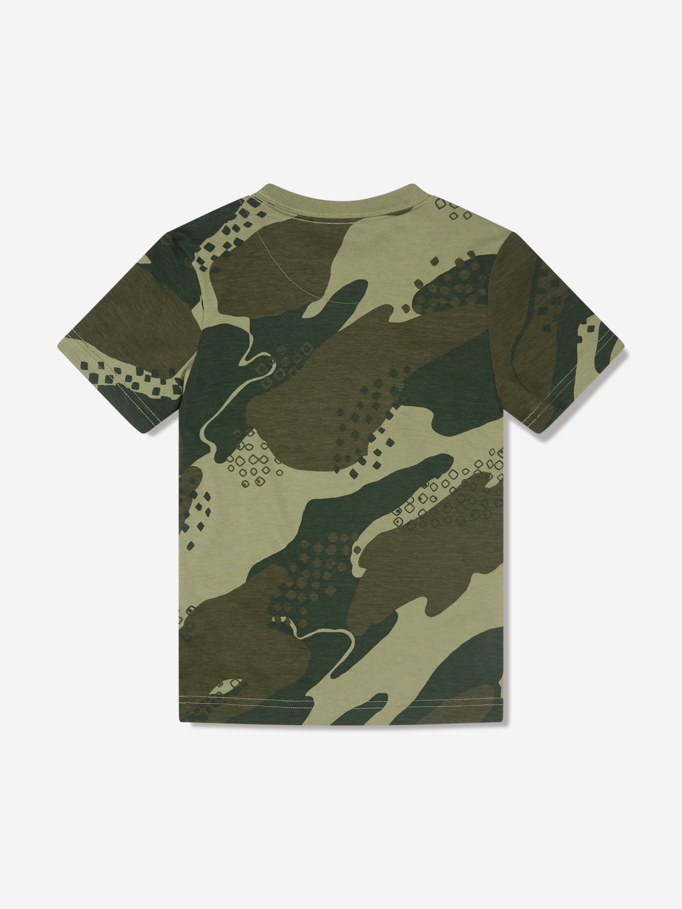 Nike Boys Club Seasonal Camo T-Shirt in Green