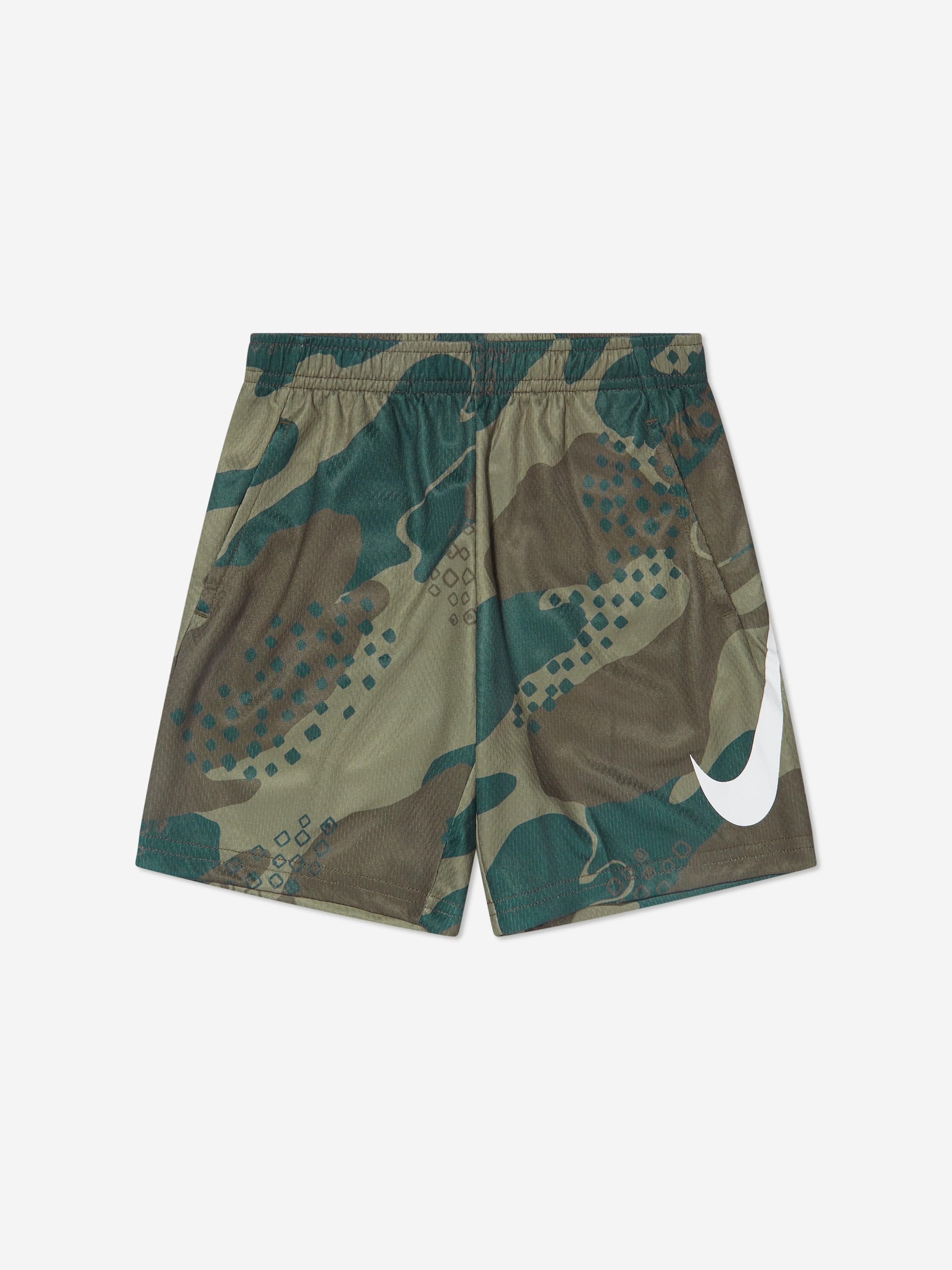 Nike Boys Club Camo Shorts in Green