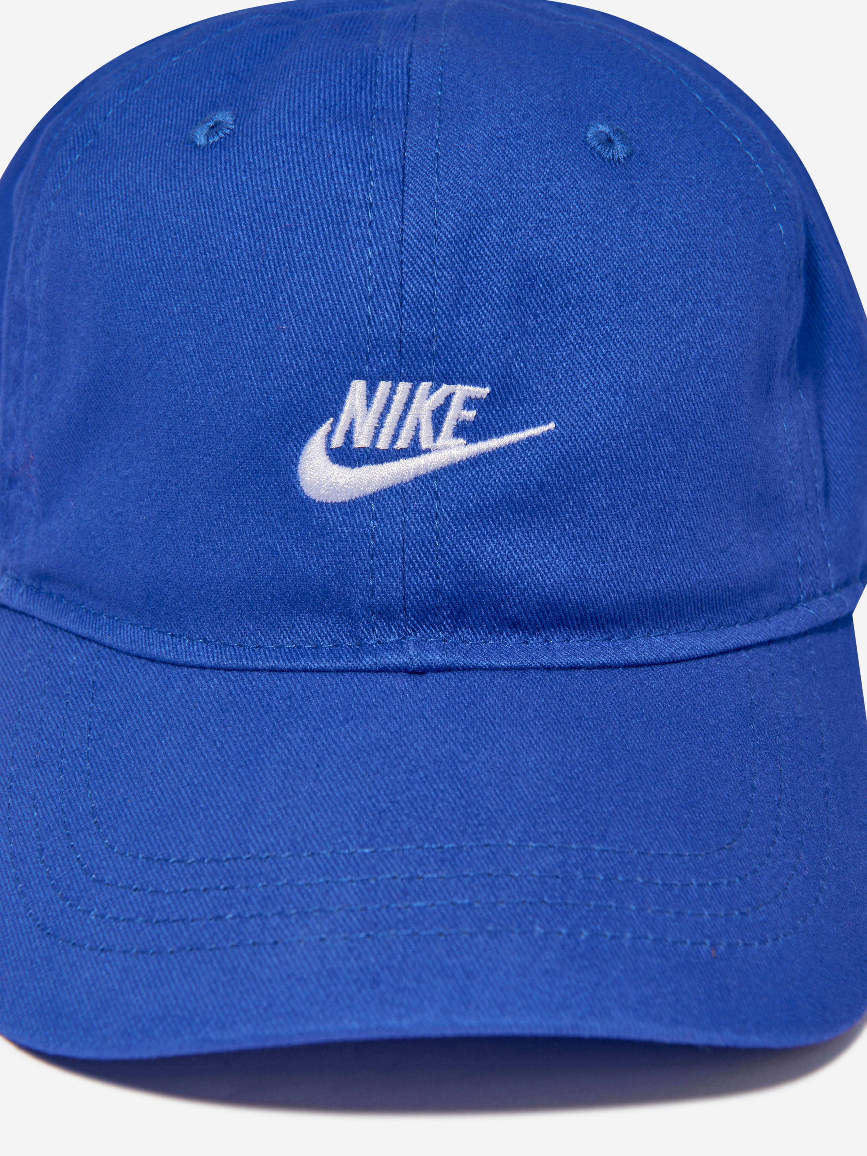 Nike Boys Futura Curve Brim Cap in Blue