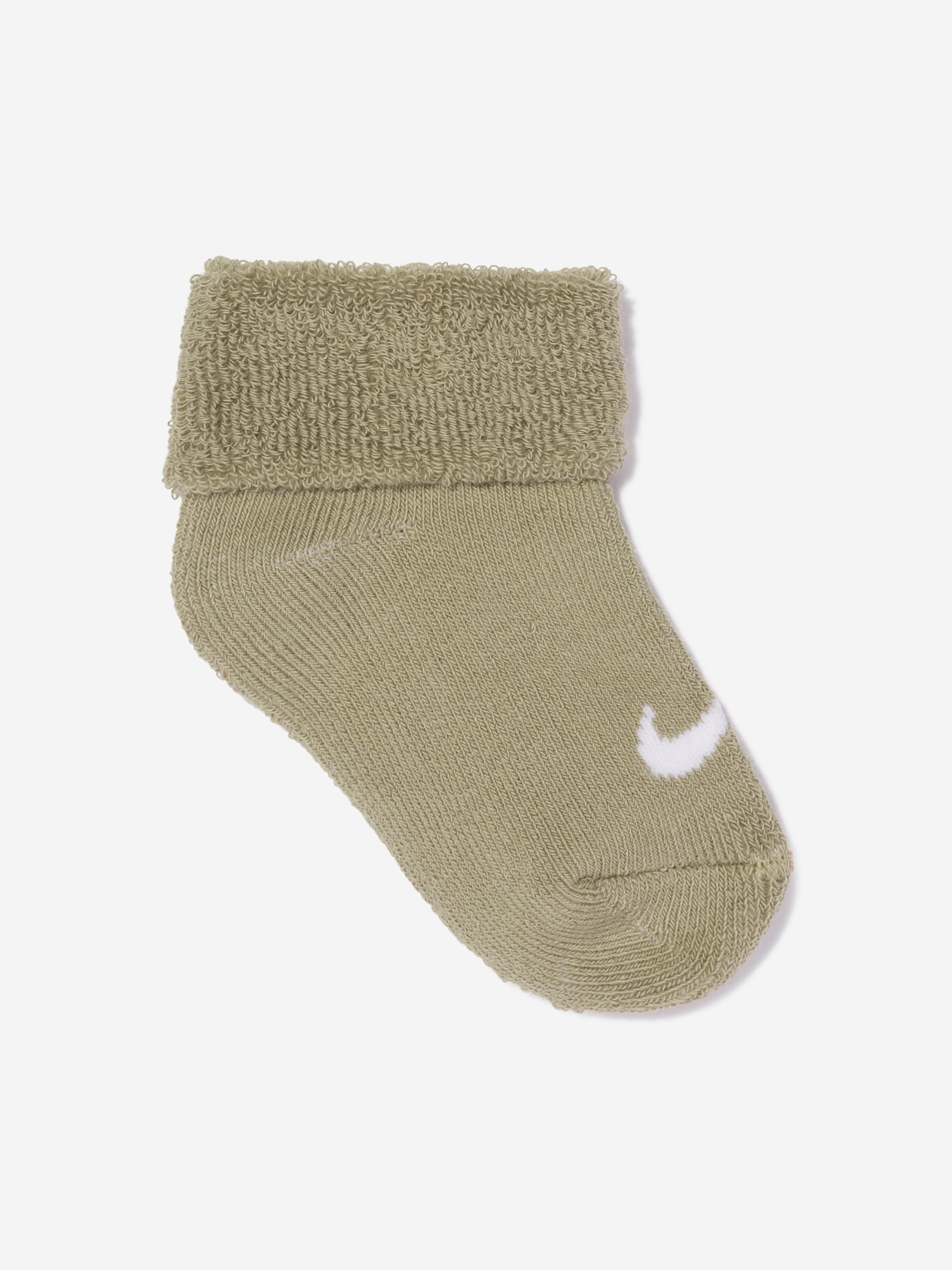 Nike Baby Boys 6 Pack Terry Cuffed Socks Set in Beige