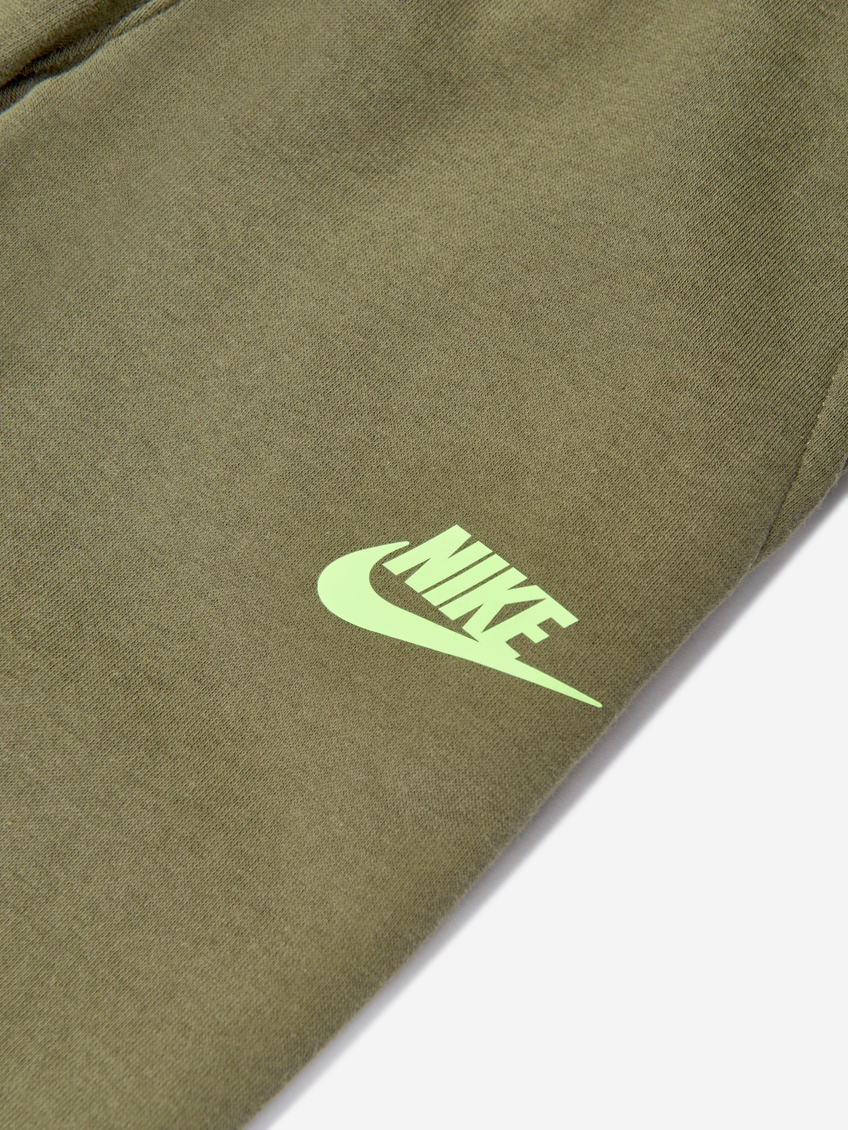 Nike Boys NSW Snow Day Joggers in Green