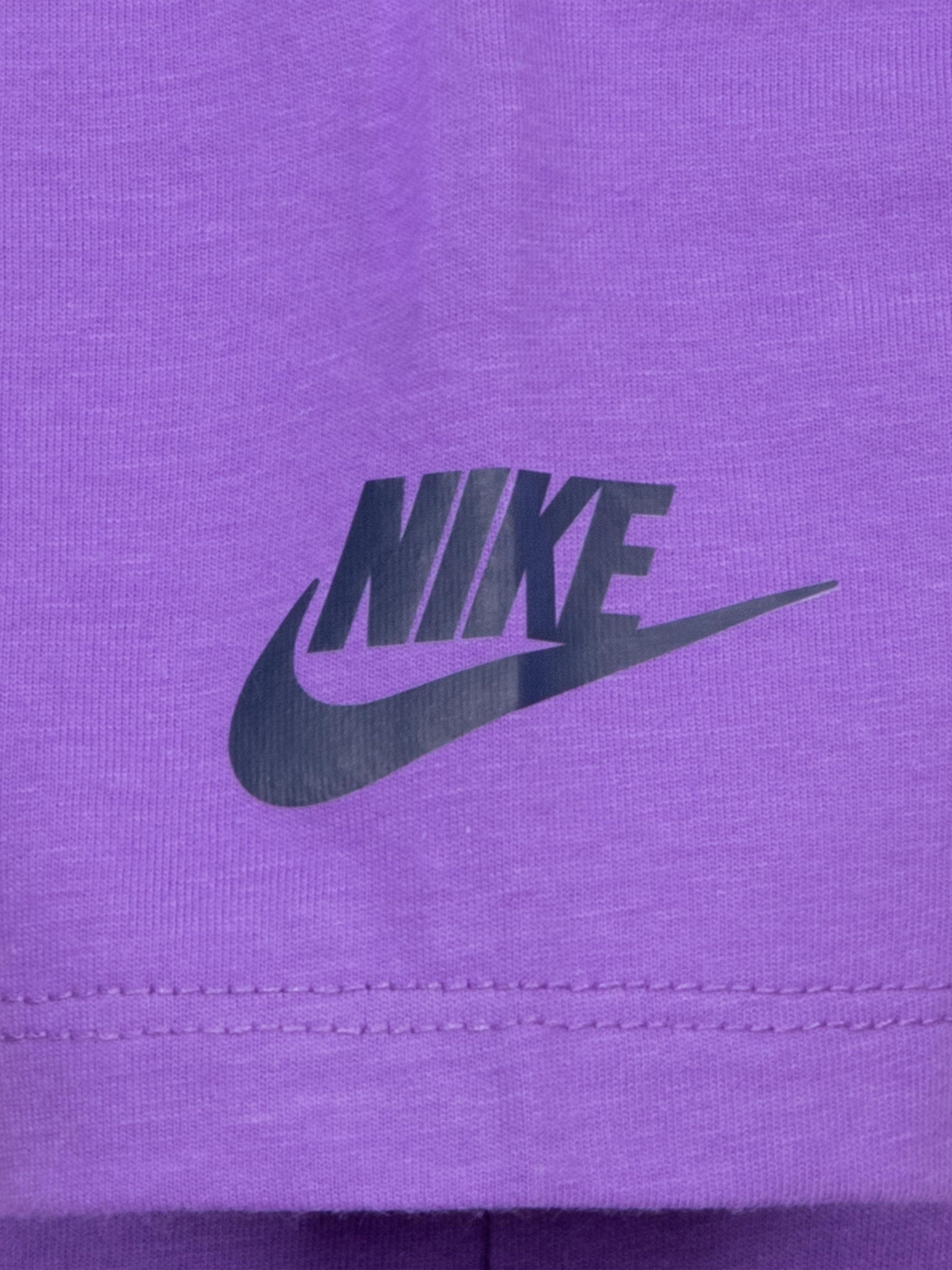 Nike Girls Printed Club Graphic T-Shirt in Purple