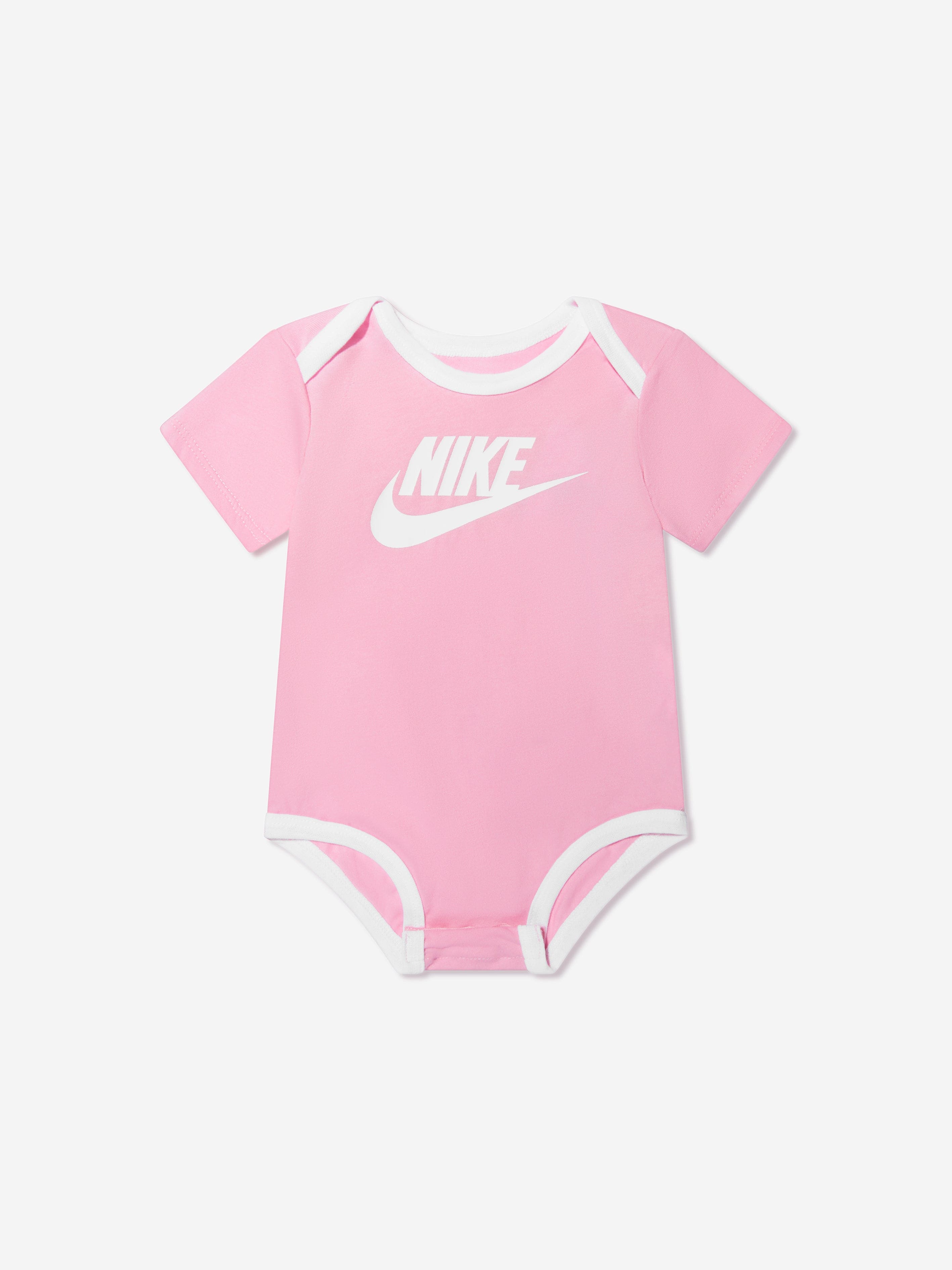 Nike Baby Girls Bucket Hat And Bodysuit Set in Pink