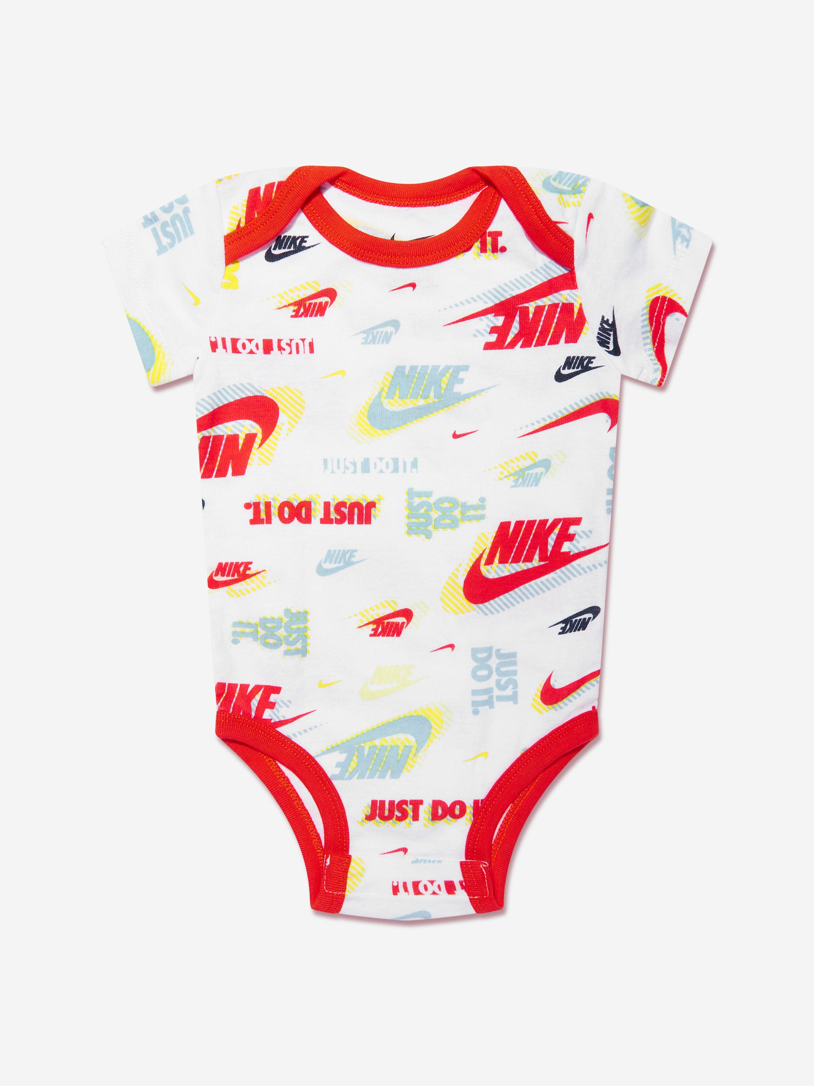 Nike Baby Boys Active Joy 3 Piece Gift Set in White