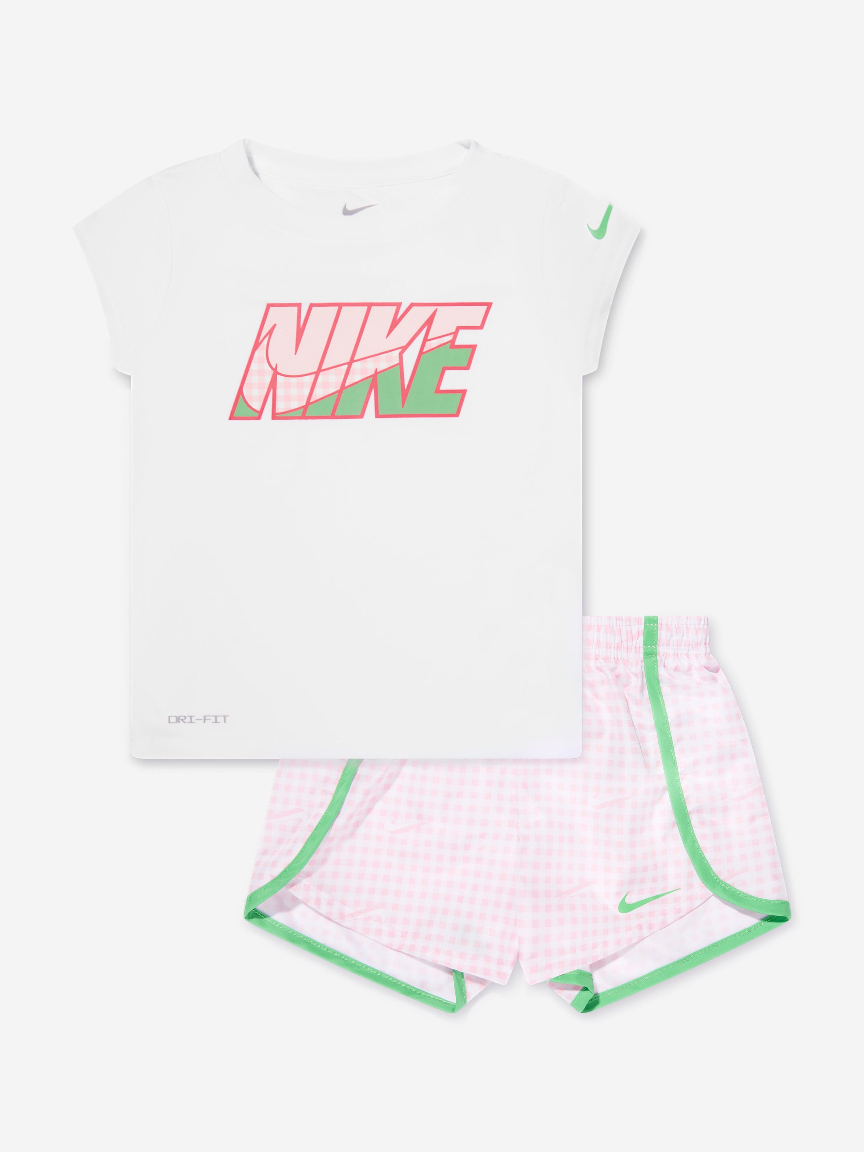 Nike Girls Sprinter Set in Pink