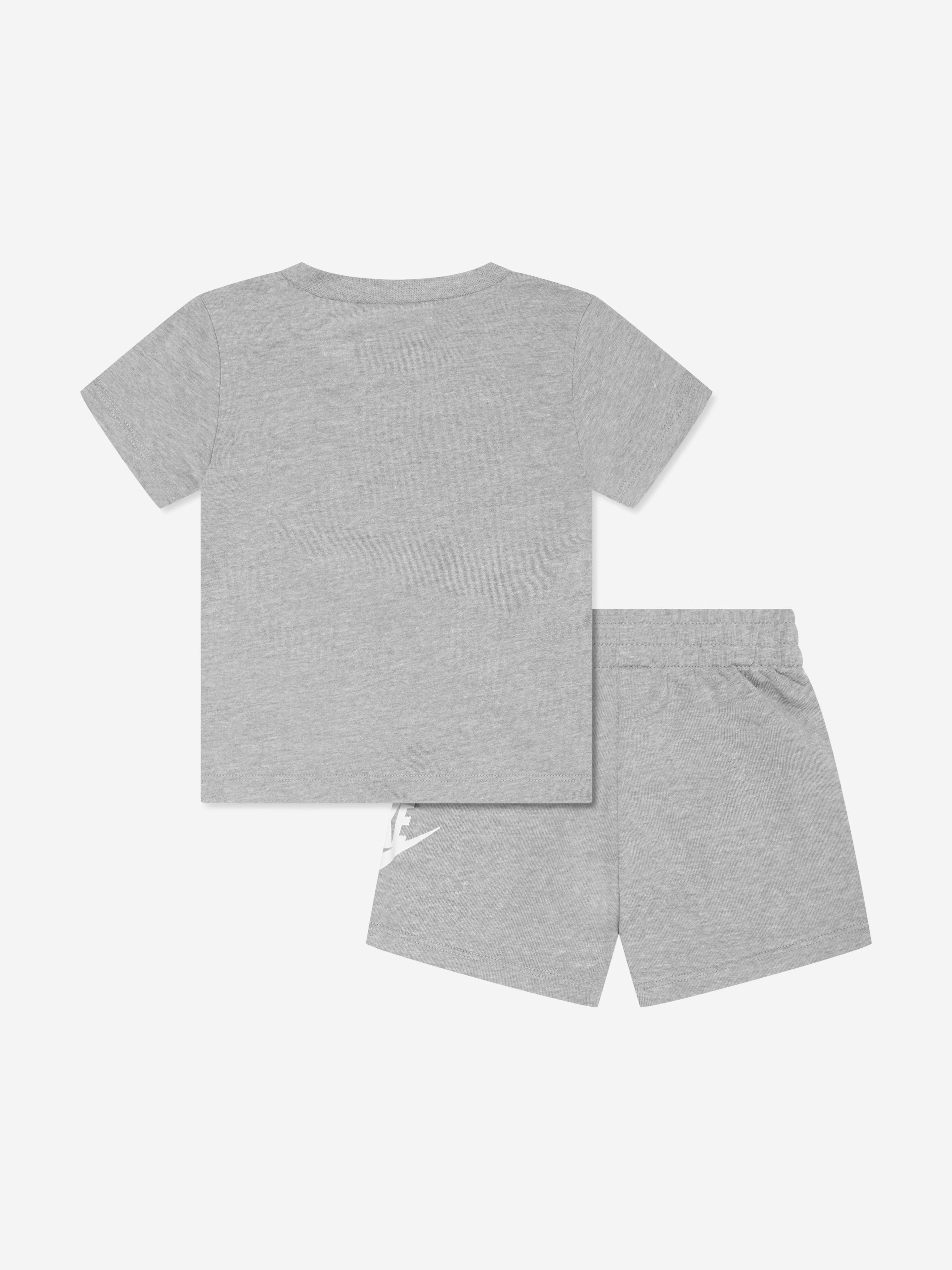 Nike Boys Club T-Shirt And Shorts Set in Grey