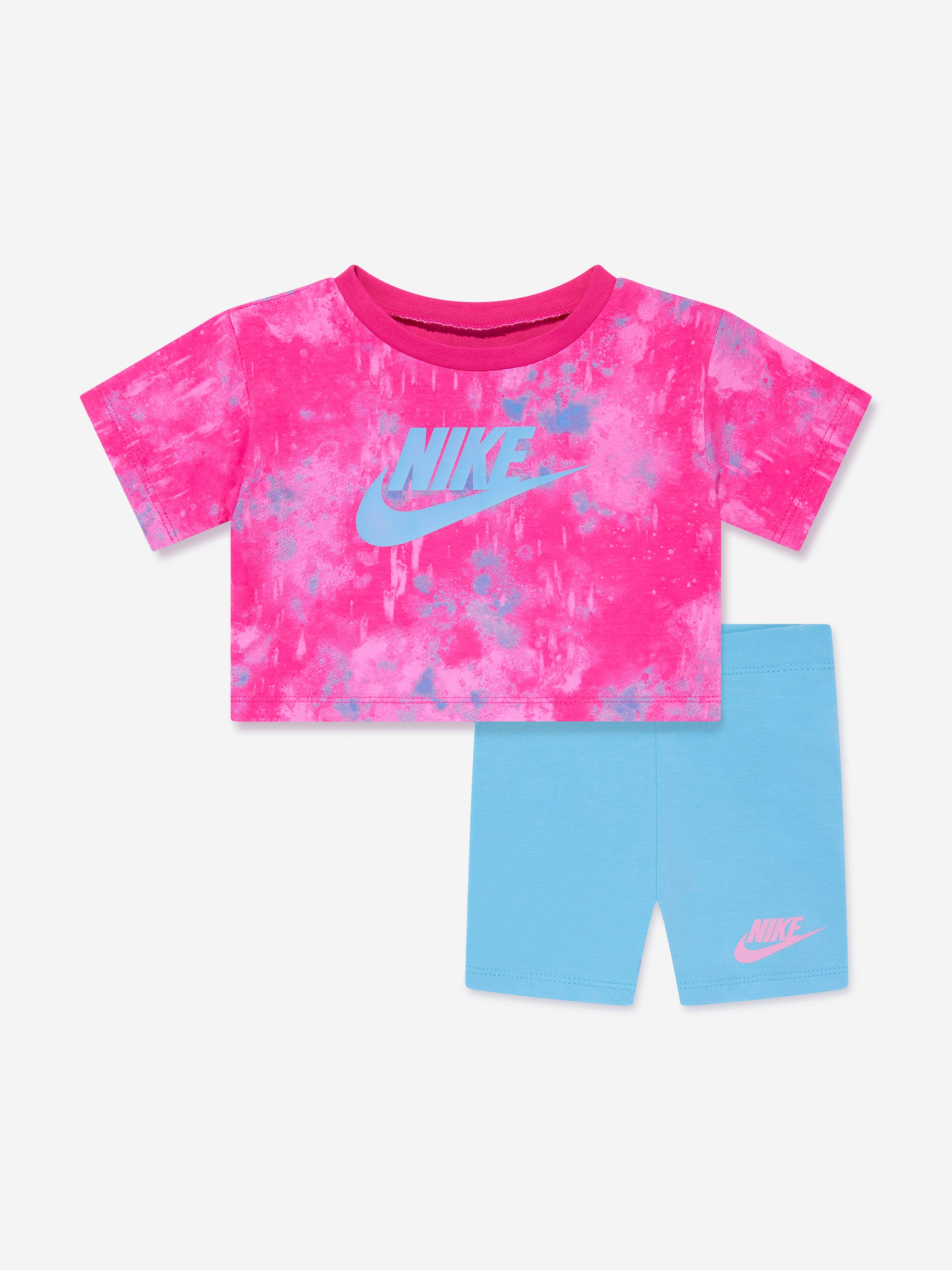 Nike Baby Girls Boxy T-Shirt And Bike Shorts Set in Blue