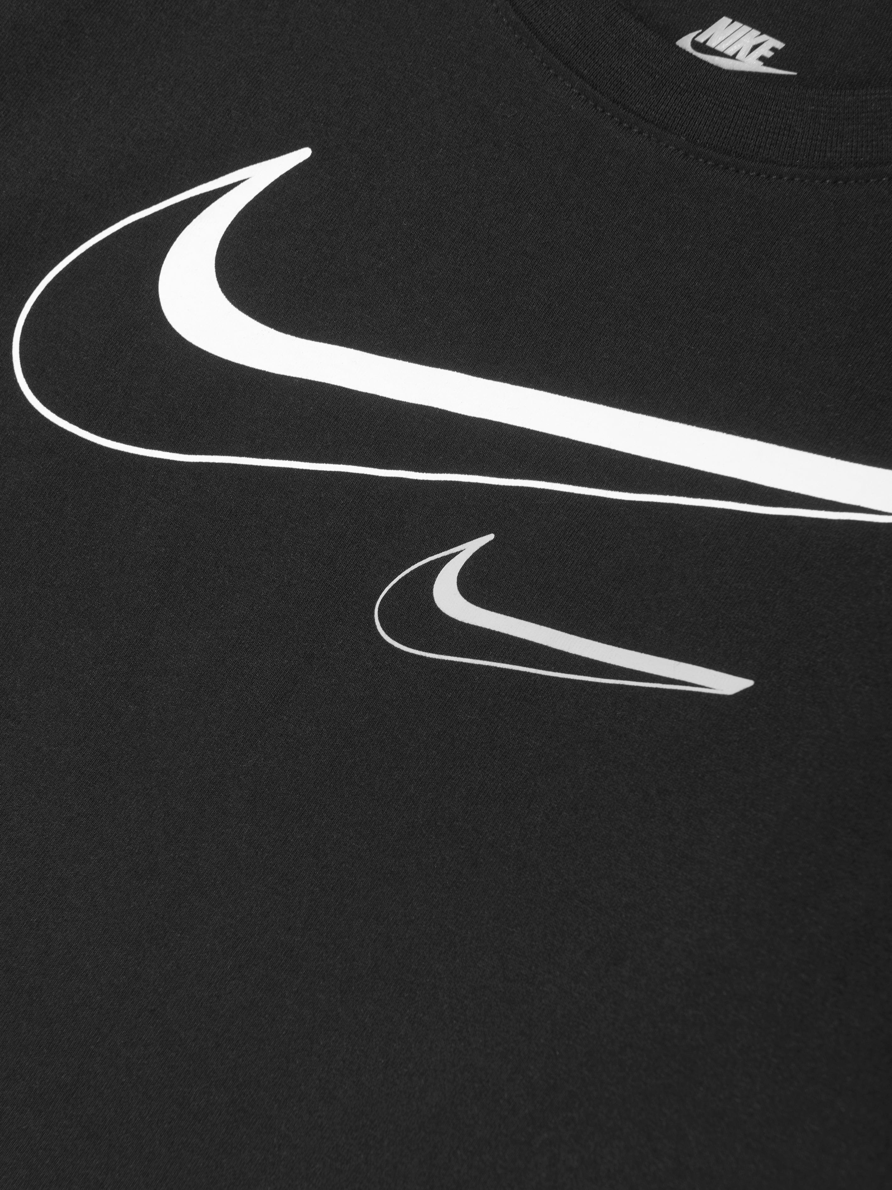 Nike Girls Swoosh Logo Boxy T-Shirt in Black