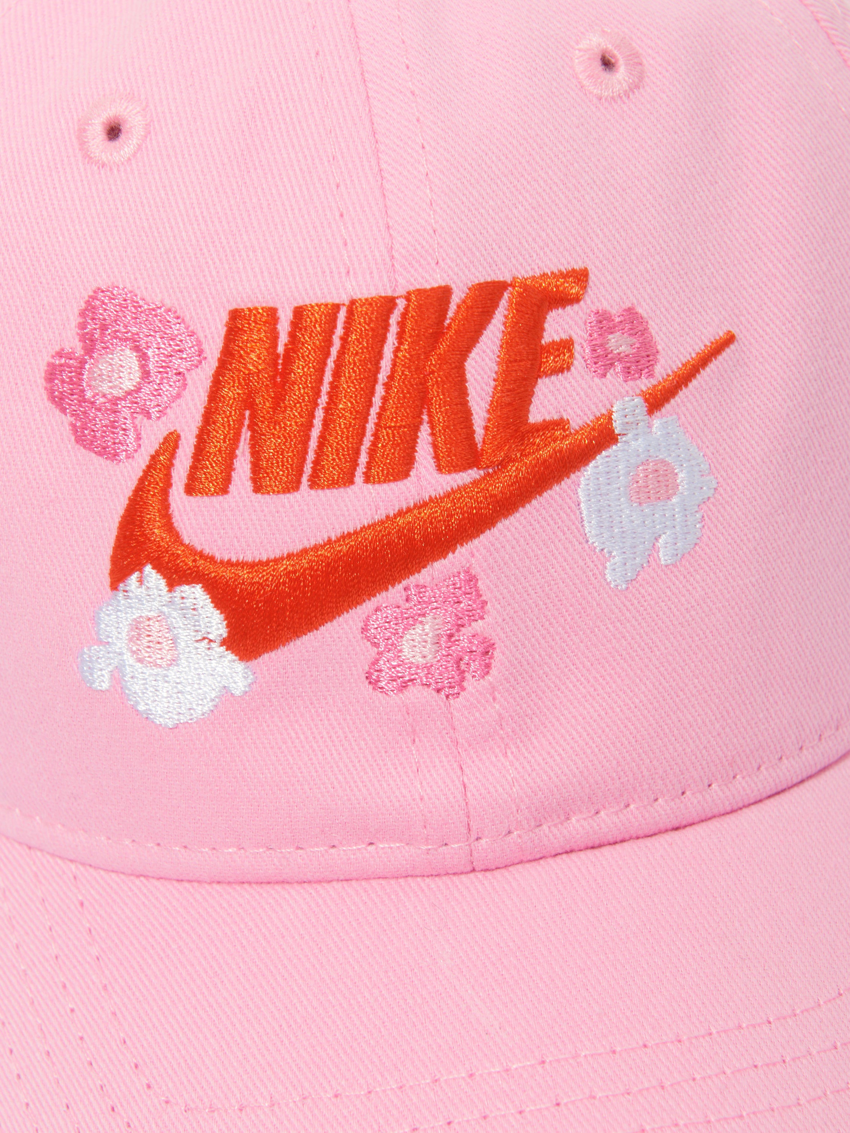 Nike Girls Your Move Cap in Pink