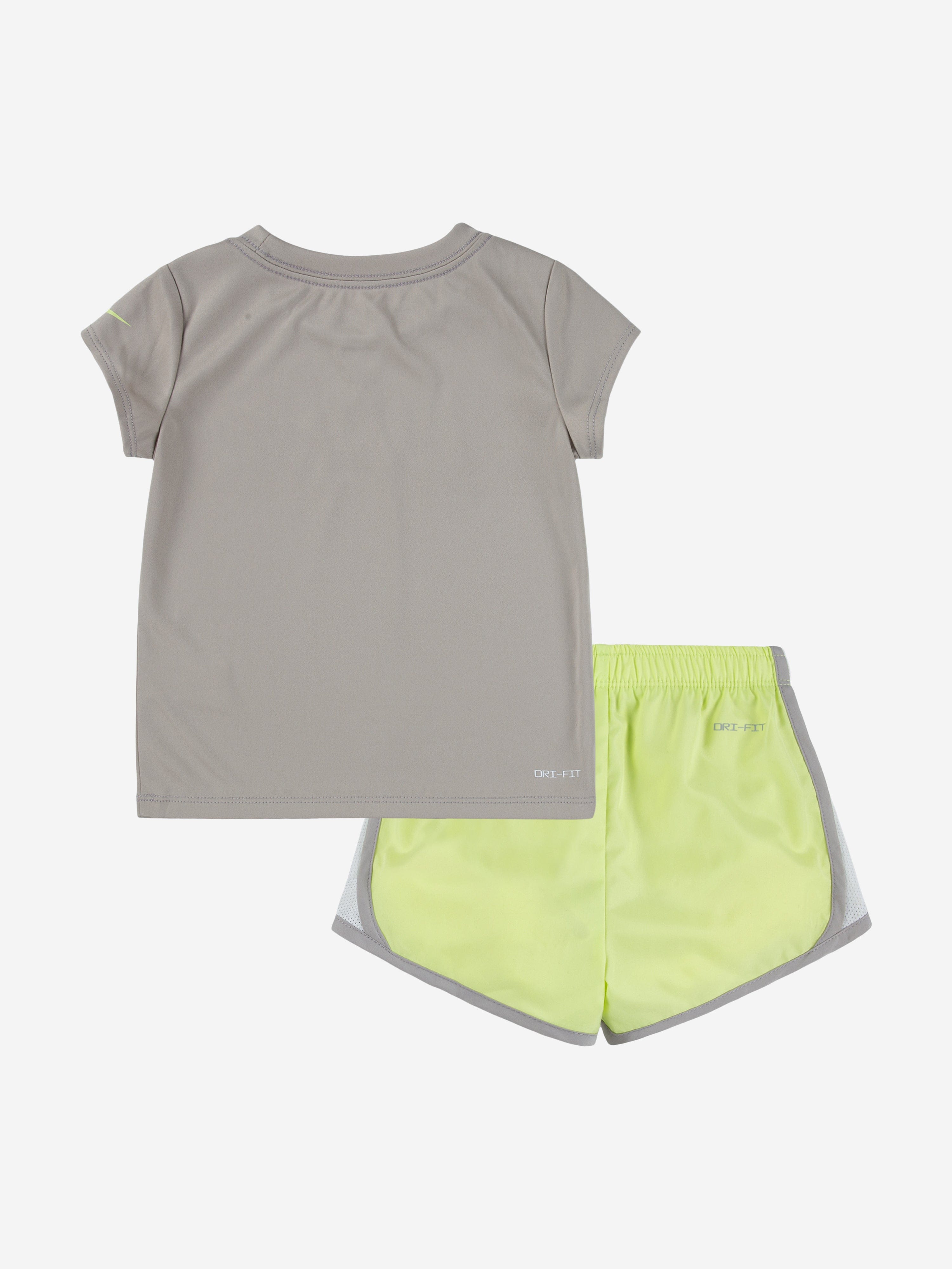 Nike Girls Essentials Tempo Short Set in Yellow