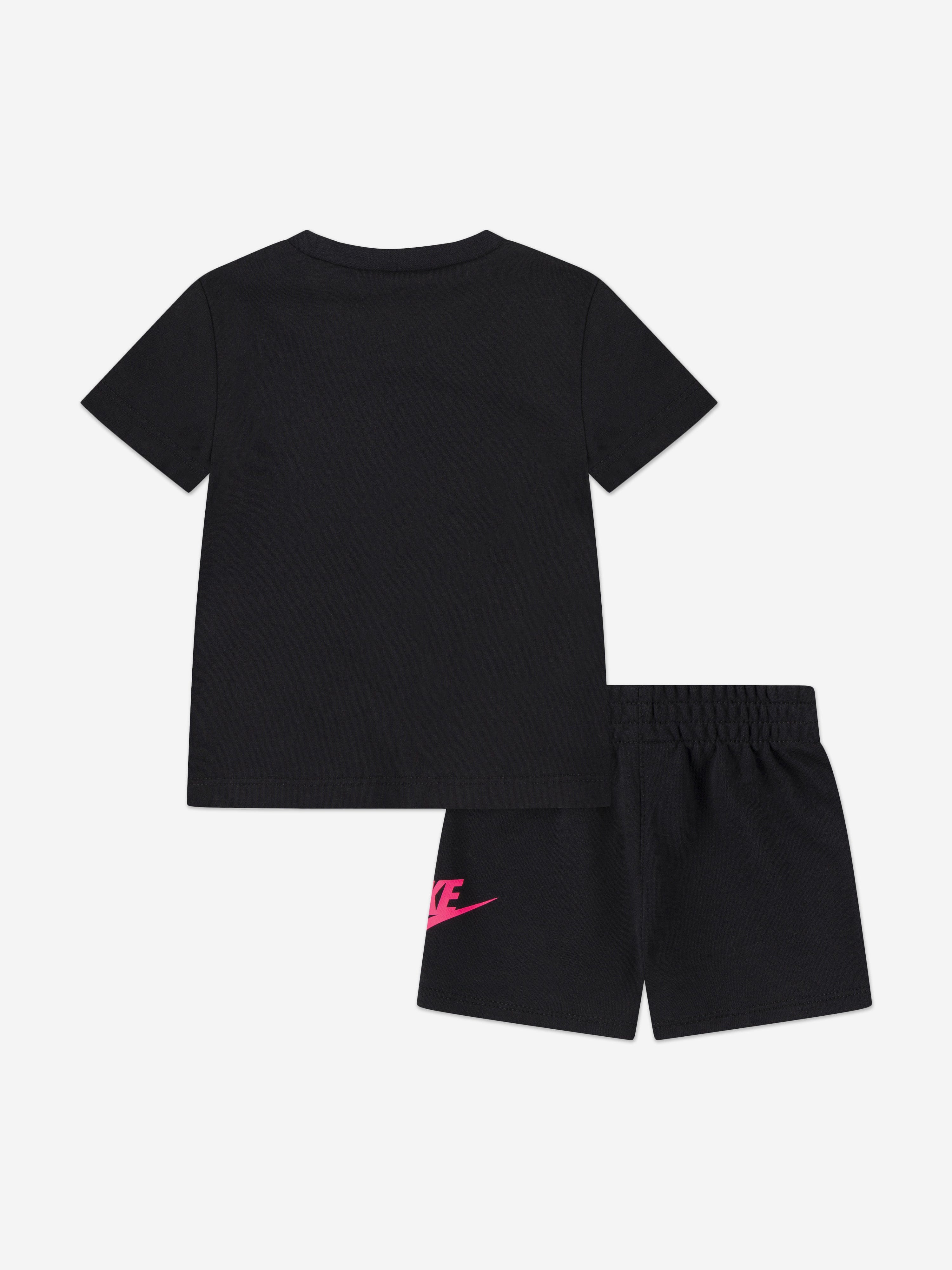 Nike Kids Club T-Shirt and Shorts Set in Black