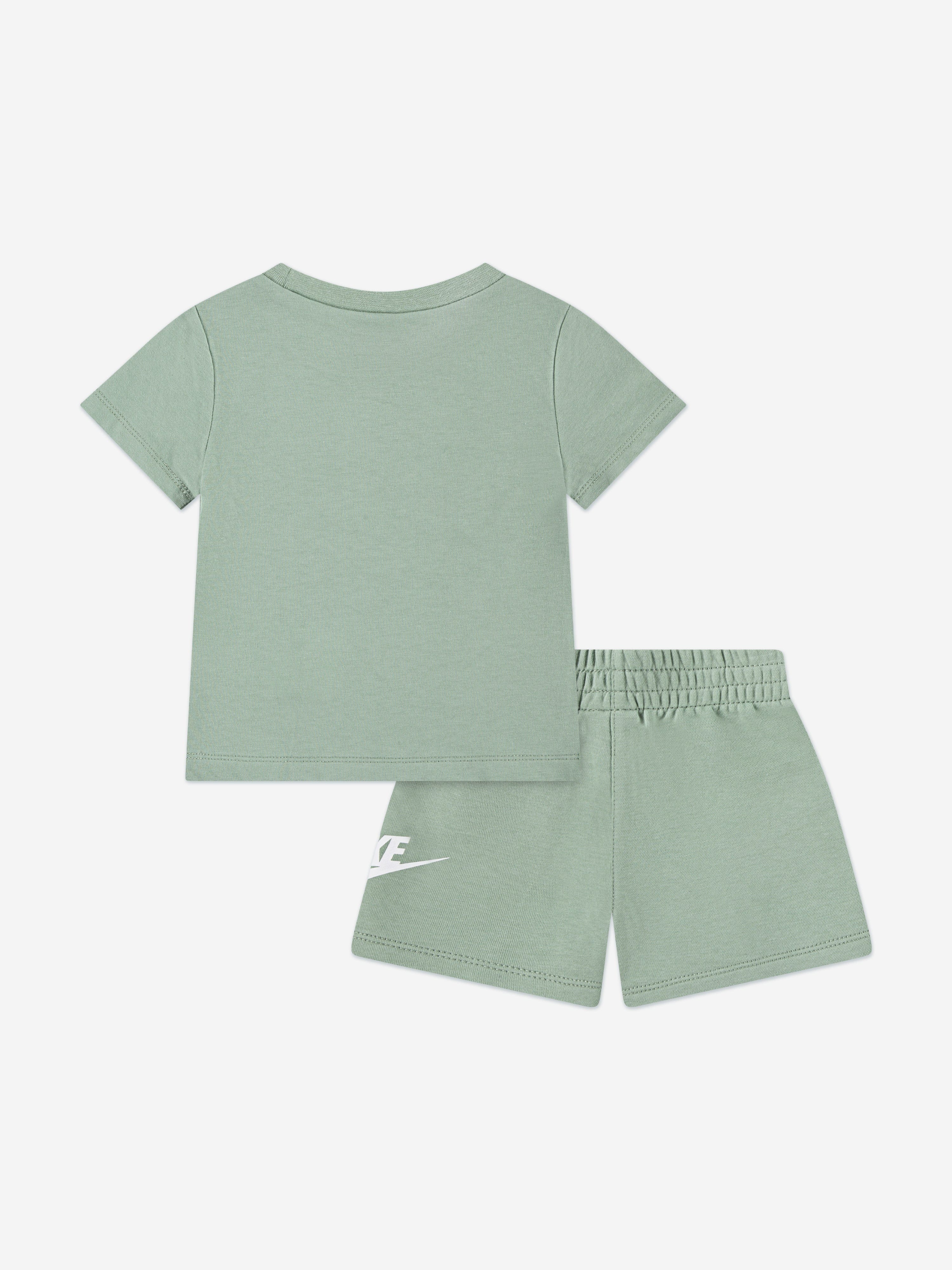 Nike Kids Club T-Shirt and Shorts Set in Green