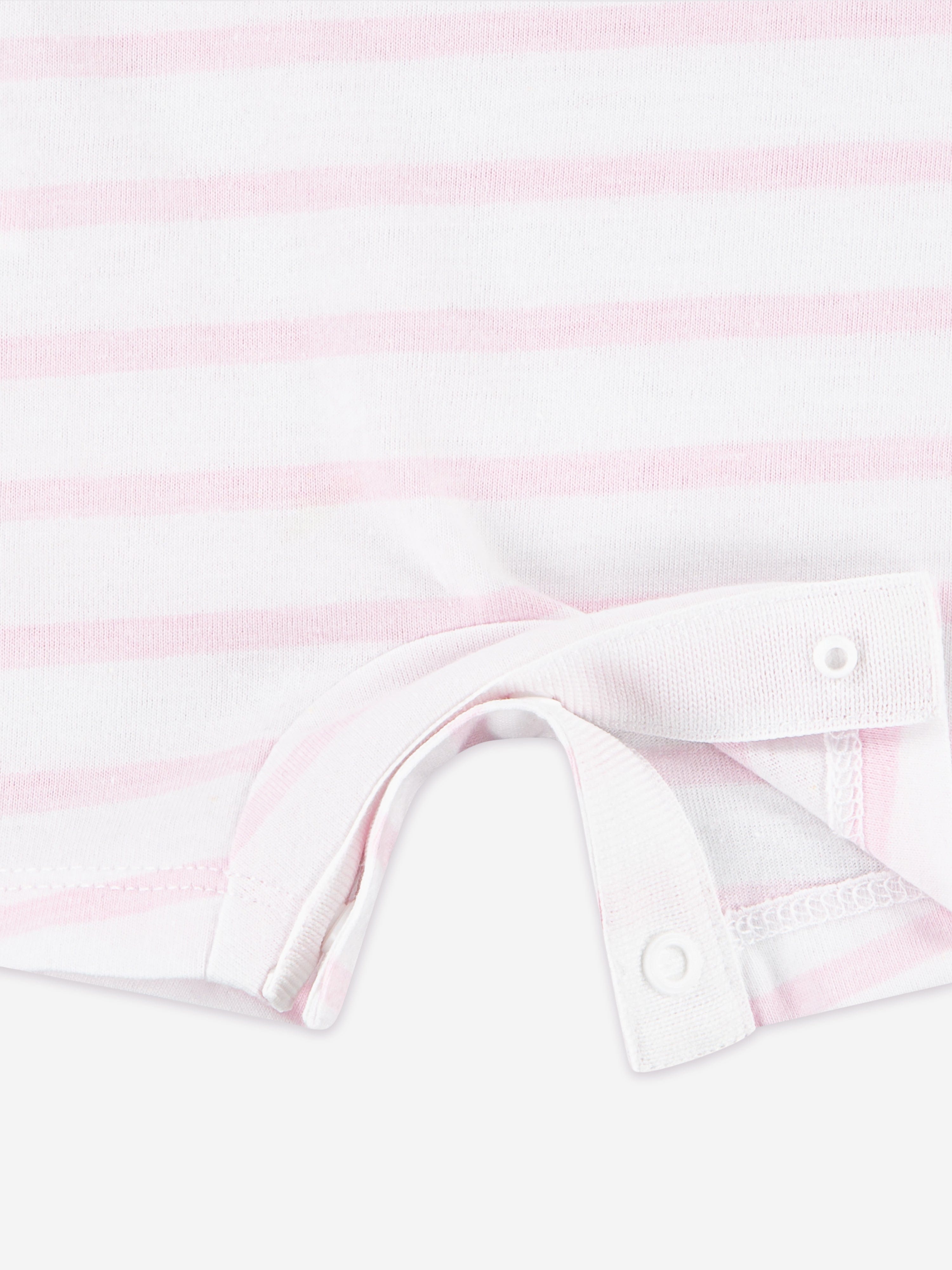 Nike Baby Girls Romper with Bucket Hat in Pink