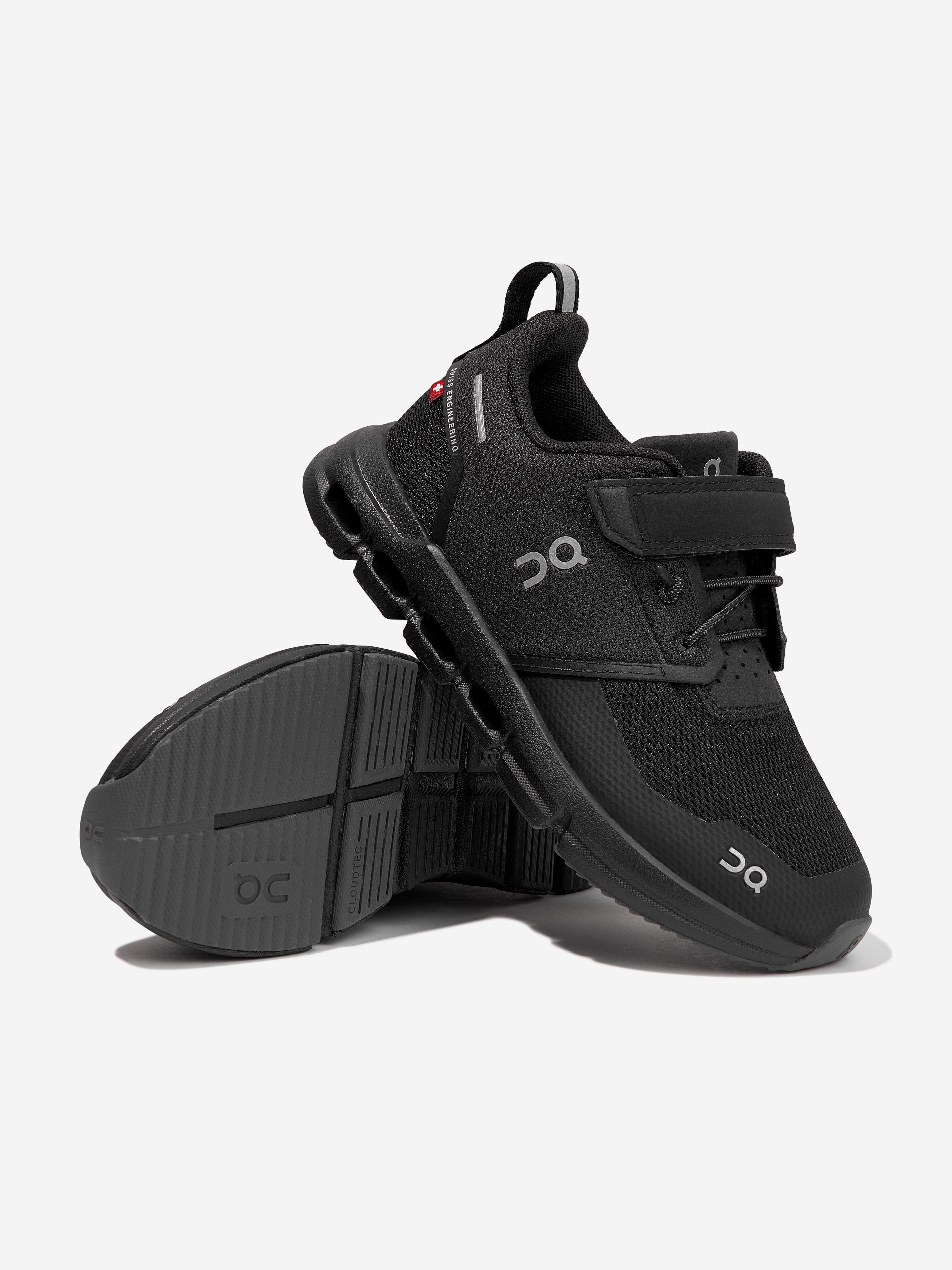 On Running Kids Cloud Play Trainers in Black