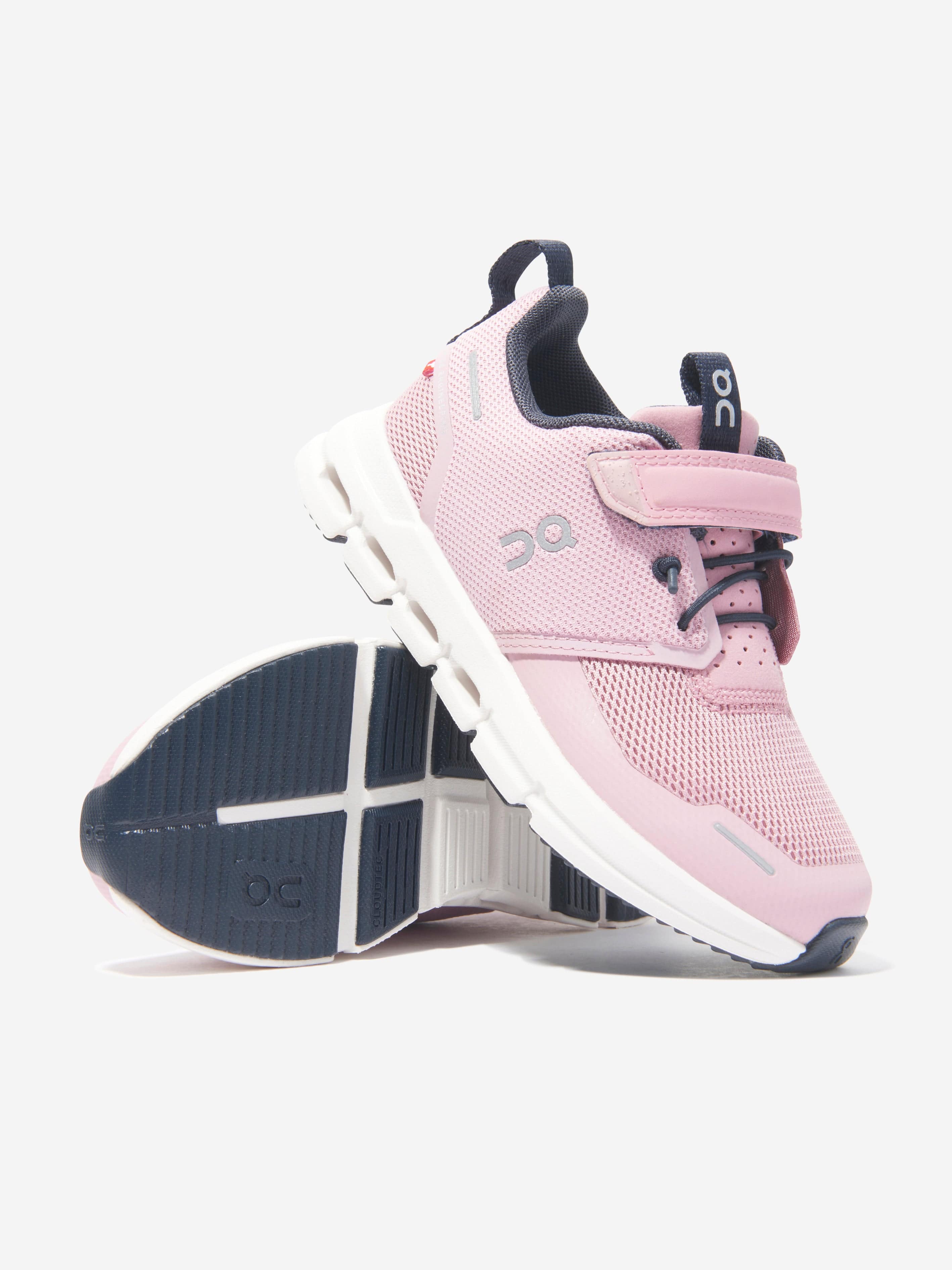 On Running Kids Cloud Play Trainers in Pink