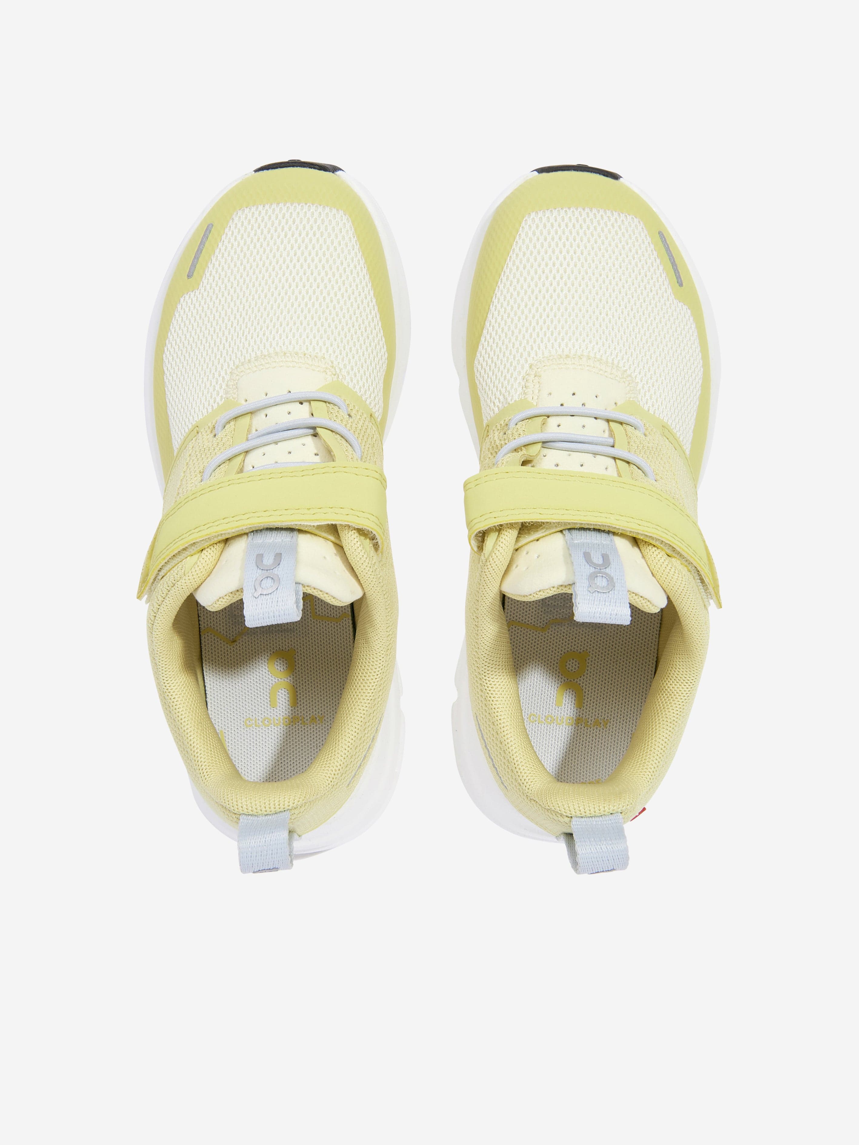On Running Girls Cloud Play Trainers in Yellow